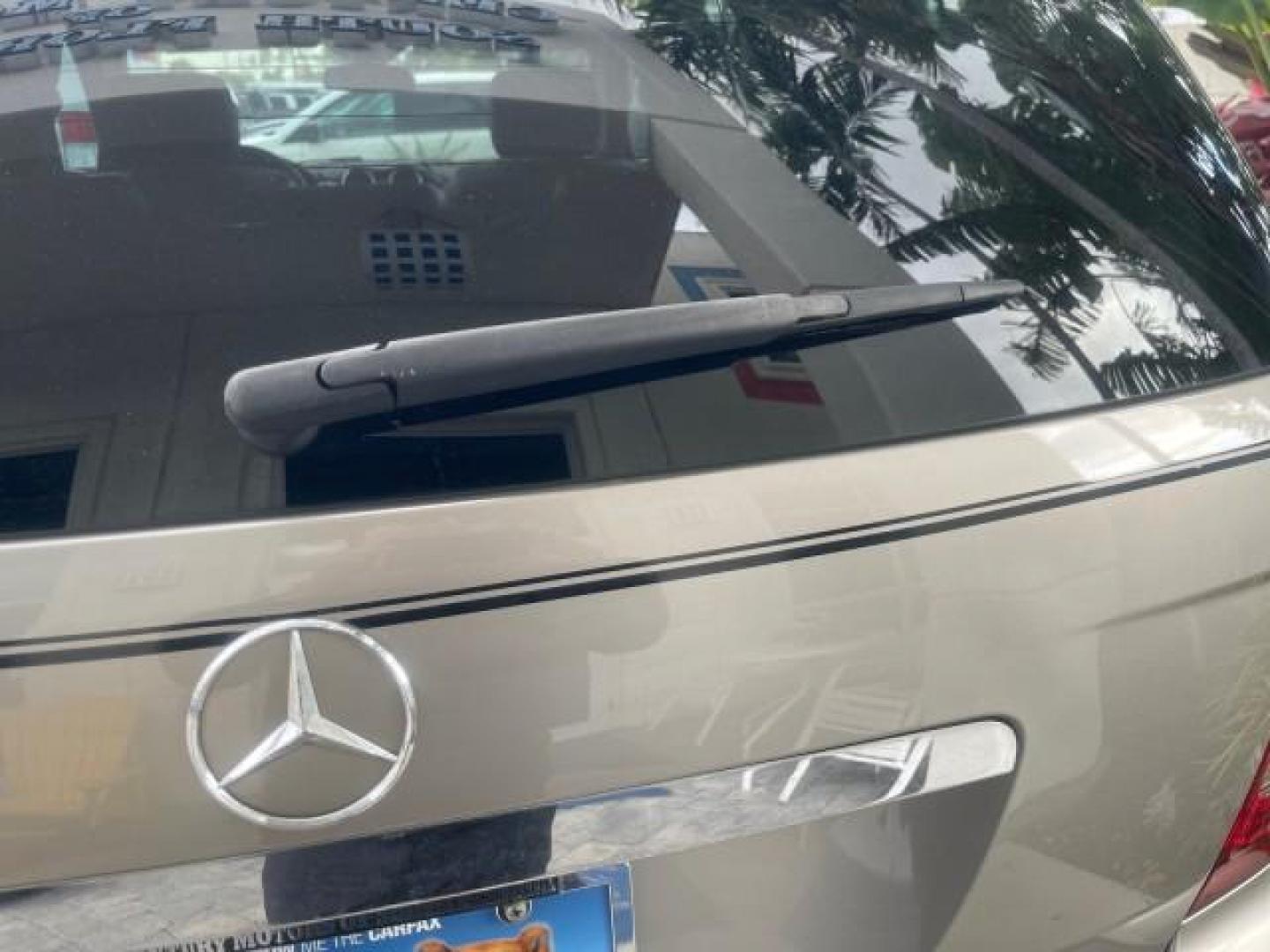 2006 Pewter Metallic /Black Mercedes-Benz M-Class 5.0L AWD CLEAN (4JGBB75E46A) with an 5.0L SMPI SOHC 24-Valve V8 Engine engine, Automatic transmission, located at 4701 North Dixie Hwy, Pompano Beach, FL, 33064, (954) 422-2889, 26.240938, -80.123474 - OUR WEBPAGE FLORIDACARS1.COM HAS OVER 100 PHOTOS AND FREE CARFAX LINK 2006 MERCEDES-BENZ M-CLASS ML 500 VIN: 4JGBB75E46A011498 4 J G B B 7 5 E 4 6 A 0 1 1 4 9 8 4 DOOR WAGON/SPORT UTILITY 5.0L V8 F SOHC 24V GASOLINE ALL WHEEL DRIVE NO RECALLS THIS IS A TRADE IN THE LADY TRAVELED HWY MILES,CLEAN 2 OW - Photo#86