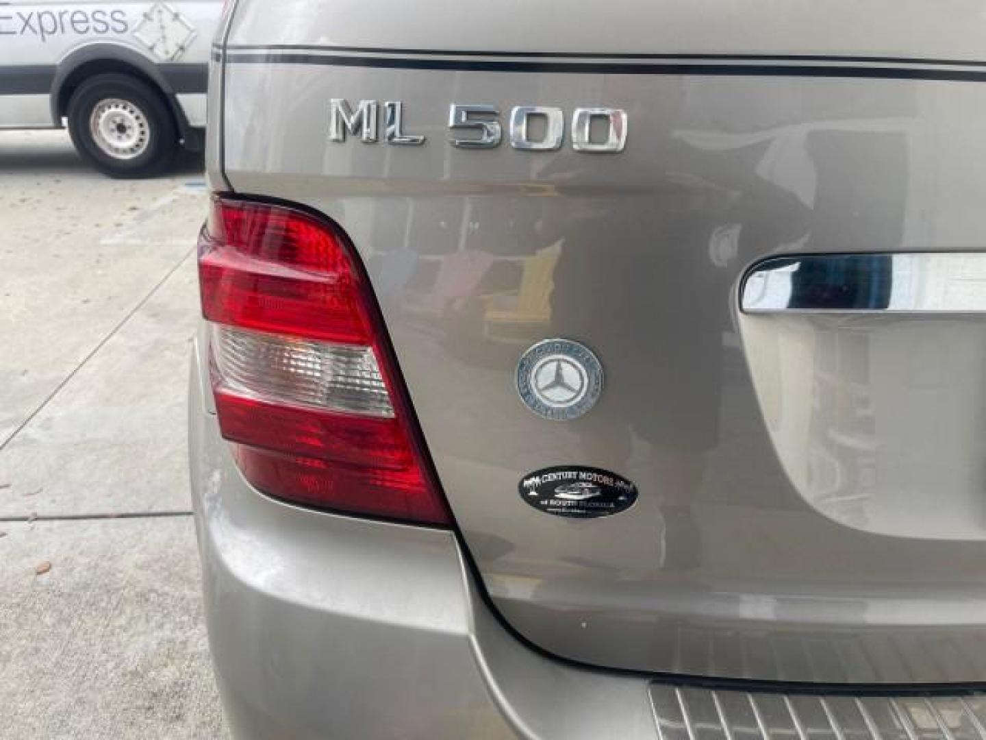 2006 Pewter Metallic /Black Mercedes-Benz M-Class 5.0L AWD CLEAN (4JGBB75E46A) with an 5.0L SMPI SOHC 24-Valve V8 Engine engine, Automatic transmission, located at 4701 North Dixie Hwy, Pompano Beach, FL, 33064, (954) 422-2889, 26.240938, -80.123474 - OUR WEBPAGE FLORIDACARS1.COM HAS OVER 100 PHOTOS AND FREE CARFAX LINK 2006 MERCEDES-BENZ M-CLASS ML 500 VIN: 4JGBB75E46A011498 4 J G B B 7 5 E 4 6 A 0 1 1 4 9 8 4 DOOR WAGON/SPORT UTILITY 5.0L V8 F SOHC 24V GASOLINE ALL WHEEL DRIVE NO RECALLS THIS IS A TRADE IN THE LADY TRAVELED HWY MILES,CLEAN 2 OW - Photo#87