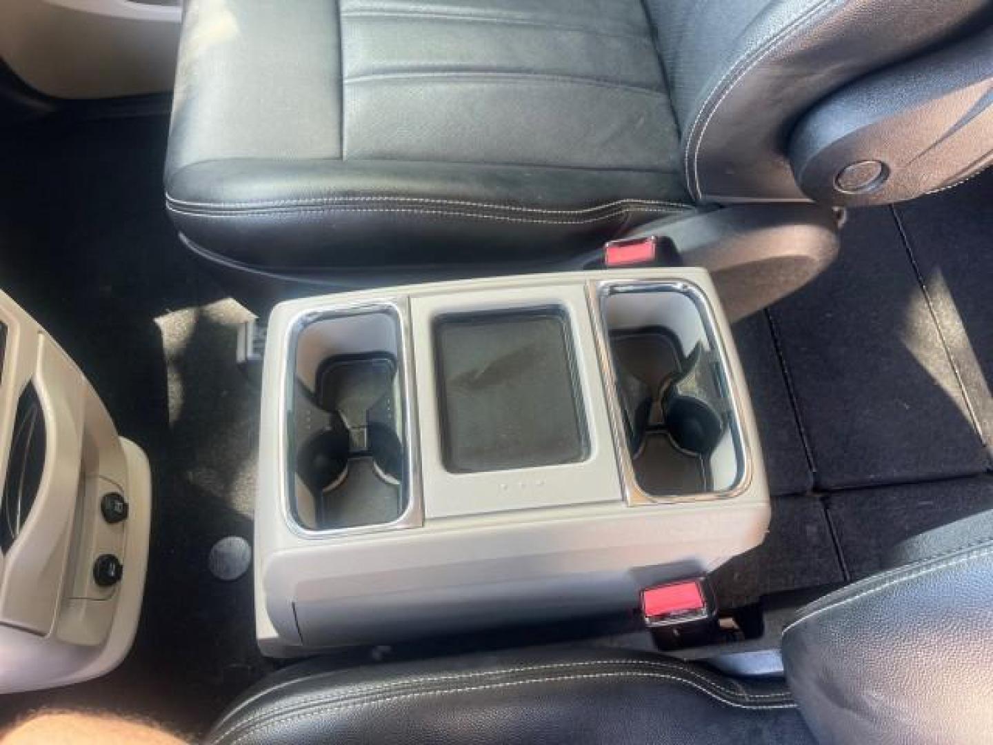 2012 Bright Silver Metallic /Black/Light Graystone Interior Chrysler Town and Country Touring (2C4RC1BG8CR) with an 3.6L V6 Cylinder Engine engine, Automatic transmission, located at 4701 North Dixie Hwy, Pompano Beach, FL, 33064, (954) 422-2889, 26.240938, -80.123474 - OUR WEBPAGE FLORIDACARS1.COM HAS OVER 100 PHOTOS AND FREE CARFAX LINK 2012 CHRYSLER TOWN AND COUNTRY TOURING VIN: 2C4RC1BG8CR188811 2 C 4 R C 1 B G 8 C R 1 8 8 8 1 1 VAN 3.6L V6 F DOHC 24V GASOLINE FRONT WHEEL DRIVE NO RECALLS THIS IS A TRADE IN THE LADY TRAVELED HWY MILES,THE OWNER JUST SPENT $1800 - Photo#46