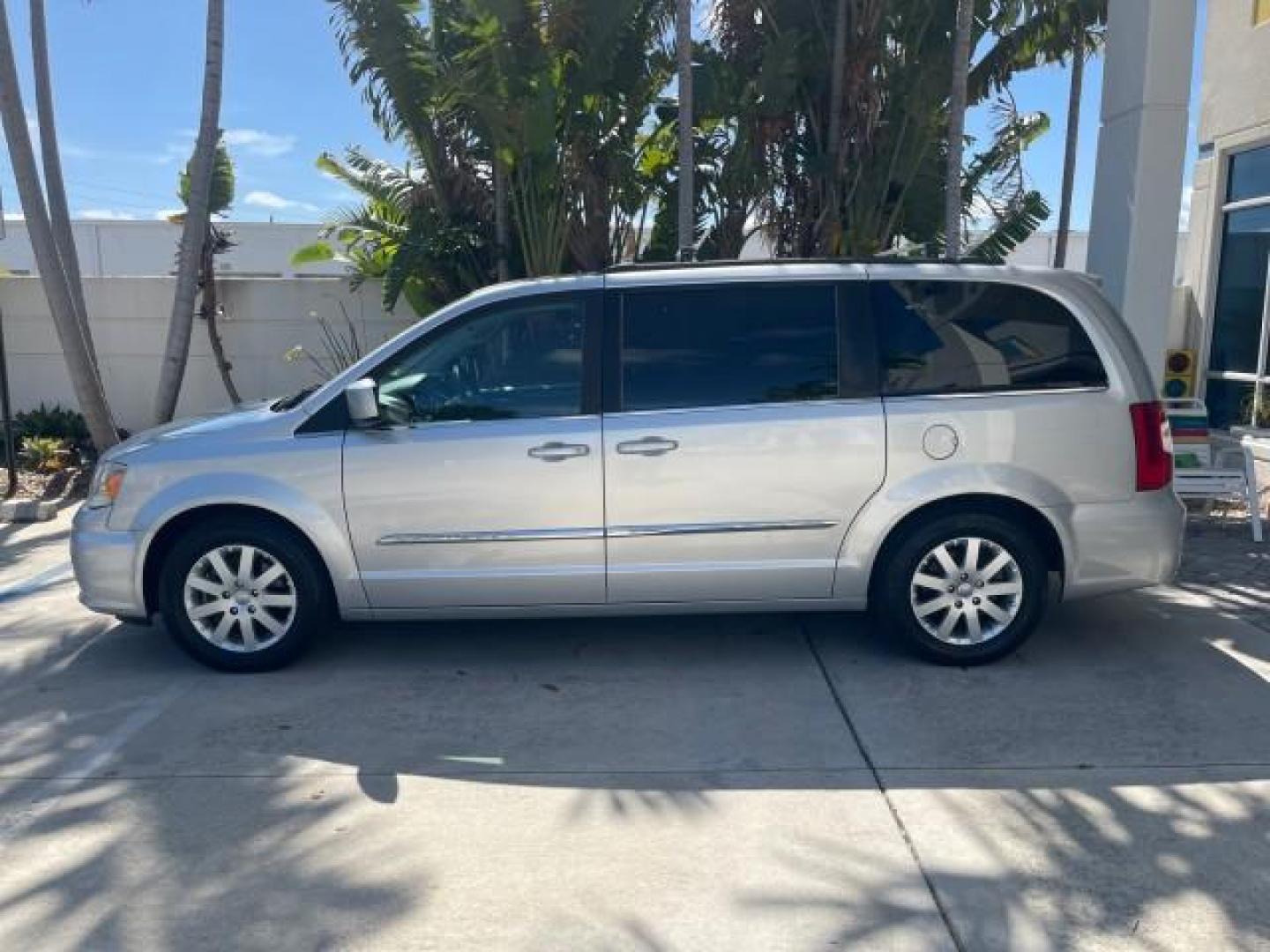 2012 Bright Silver Metallic /Black/Light Graystone Interior Chrysler Town and Country Touring (2C4RC1BG8CR) with an 3.6L V6 Cylinder Engine engine, Automatic transmission, located at 4701 North Dixie Hwy, Pompano Beach, FL, 33064, (954) 422-2889, 26.240938, -80.123474 - OUR WEBPAGE FLORIDACARS1.COM HAS OVER 100 PHOTOS AND FREE CARFAX LINK 2012 CHRYSLER TOWN AND COUNTRY TOURING VIN: 2C4RC1BG8CR188811 2 C 4 R C 1 B G 8 C R 1 8 8 8 1 1 VAN 3.6L V6 F DOHC 24V GASOLINE FRONT WHEEL DRIVE NO RECALLS THIS IS A TRADE IN THE LADY TRAVELED HWY MILES,THE OWNER JUST SPENT $1800 - Photo#4