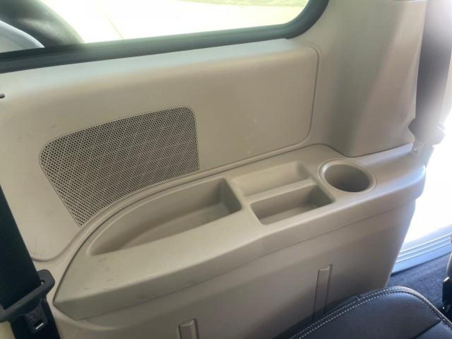 2012 Bright Silver Metallic /Black/Light Graystone Interior Chrysler Town and Country Touring (2C4RC1BG8CR) with an 3.6L V6 Cylinder Engine engine, Automatic transmission, located at 4701 North Dixie Hwy, Pompano Beach, FL, 33064, (954) 422-2889, 26.240938, -80.123474 - OUR WEBPAGE FLORIDACARS1.COM HAS OVER 100 PHOTOS AND FREE CARFAX LINK 2012 CHRYSLER TOWN AND COUNTRY TOURING VIN: 2C4RC1BG8CR188811 2 C 4 R C 1 B G 8 C R 1 8 8 8 1 1 VAN 3.6L V6 F DOHC 24V GASOLINE FRONT WHEEL DRIVE NO RECALLS THIS IS A TRADE IN THE LADY TRAVELED HWY MILES,THE OWNER JUST SPENT $1800 - Photo#54