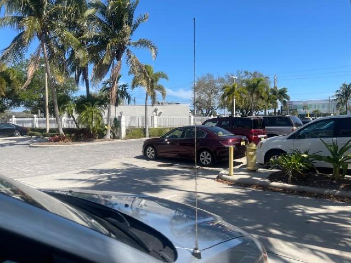 2012 Bright Silver Metallic /Black/Light Graystone Interior Chrysler Town and Country Touring (2C4RC1BG8CR) with an 3.6L V6 Cylinder Engine engine, Automatic transmission, located at 4701 North Dixie Hwy, Pompano Beach, FL, 33064, (954) 422-2889, 26.240938, -80.123474 - OUR WEBPAGE FLORIDACARS1.COM HAS OVER 100 PHOTOS AND FREE CARFAX LINK 2012 CHRYSLER TOWN AND COUNTRY TOURING VIN: 2C4RC1BG8CR188811 2 C 4 R C 1 B G 8 C R 1 8 8 8 1 1 VAN 3.6L V6 F DOHC 24V GASOLINE FRONT WHEEL DRIVE NO RECALLS THIS IS A TRADE IN THE LADY TRAVELED HWY MILES,THE OWNER JUST SPENT $1800 - Photo#88