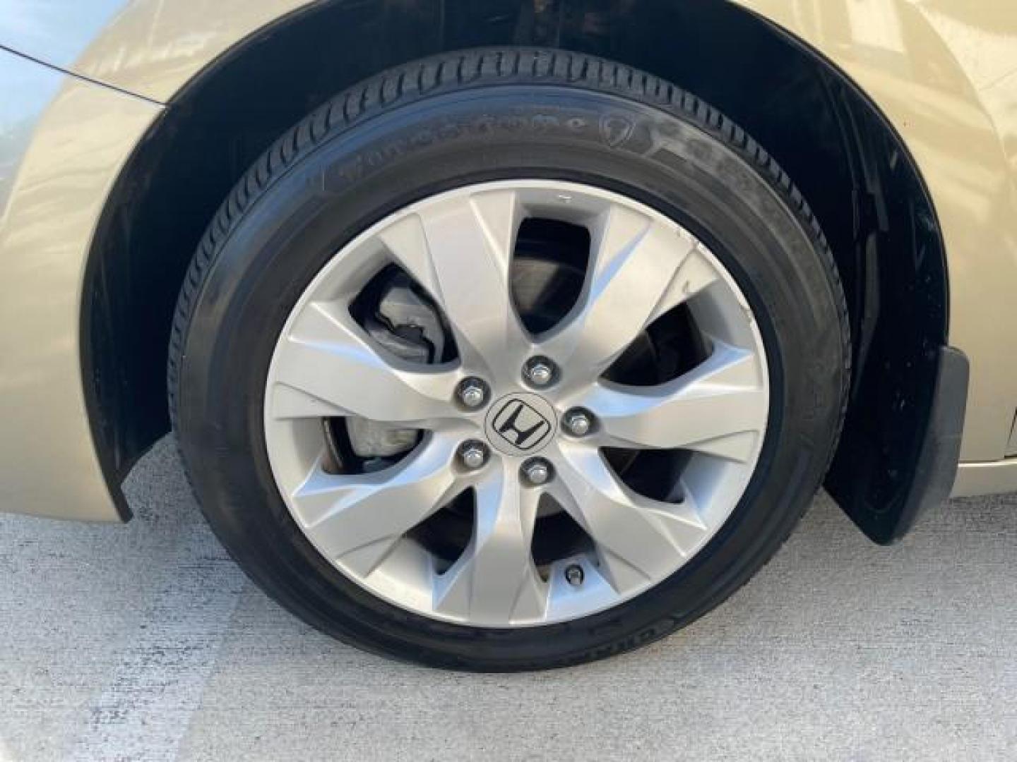 2009 Bold Beige Metallic /Ivory Honda Accord Sdn EX-L LOW MILES 31,501 (1HGCP26819A) with an 2.4L DOHC MPFI 16-Valve i-VTEC I4 Engine engine, Automatic transmission, located at 4701 North Dixie Hwy, Pompano Beach, FL, 33064, (954) 422-2889, 26.240938, -80.123474 - OUR WEBPAGE FLORIDACARS1.COM HAS OVER 100 PHOTOS AND FREE CARFAX LINK 2009 HONDA ACCORD EX-L VIN: 1HGCP26819A145607 1 H G C P 2 6 8 1 9 A 1 4 5 6 0 7 SEDAN 4 DR 2.4L I4 F DOHC 16V 31 MPG GASOLINE FRONT WHEEL DRIVE Top Features Alloy Wheels Satellite Radio Ready Front Seat Heaters Sunroof(s) Leather - Photo#19