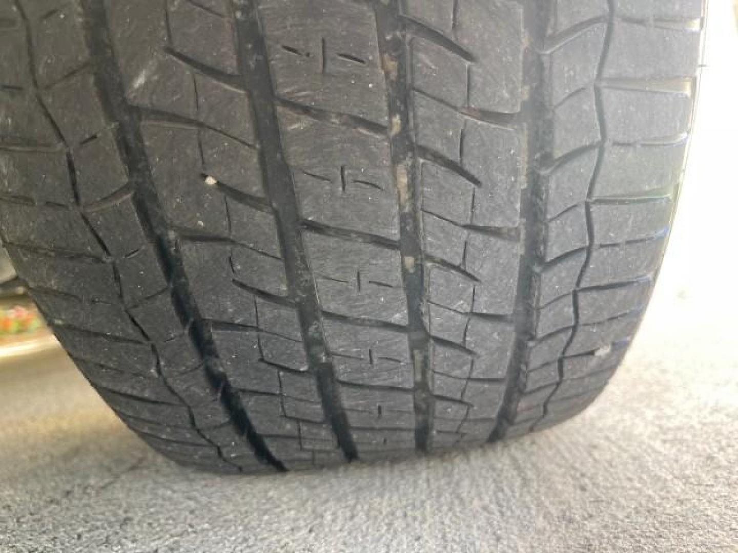 2009 Bold Beige Metallic /Ivory Honda Accord Sdn EX-L LOW MILES 31,501 (1HGCP26819A) with an 2.4L DOHC MPFI 16-Valve i-VTEC I4 Engine engine, Automatic transmission, located at 4701 North Dixie Hwy, Pompano Beach, FL, 33064, (954) 422-2889, 26.240938, -80.123474 - OUR WEBPAGE FLORIDACARS1.COM HAS OVER 100 PHOTOS AND FREE CARFAX LINK 2009 HONDA ACCORD EX-L VIN: 1HGCP26819A145607 1 H G C P 2 6 8 1 9 A 1 4 5 6 0 7 SEDAN 4 DR 2.4L I4 F DOHC 16V 31 MPG GASOLINE FRONT WHEEL DRIVE Top Features Alloy Wheels Satellite Radio Ready Front Seat Heaters Sunroof(s) Leather - Photo#20