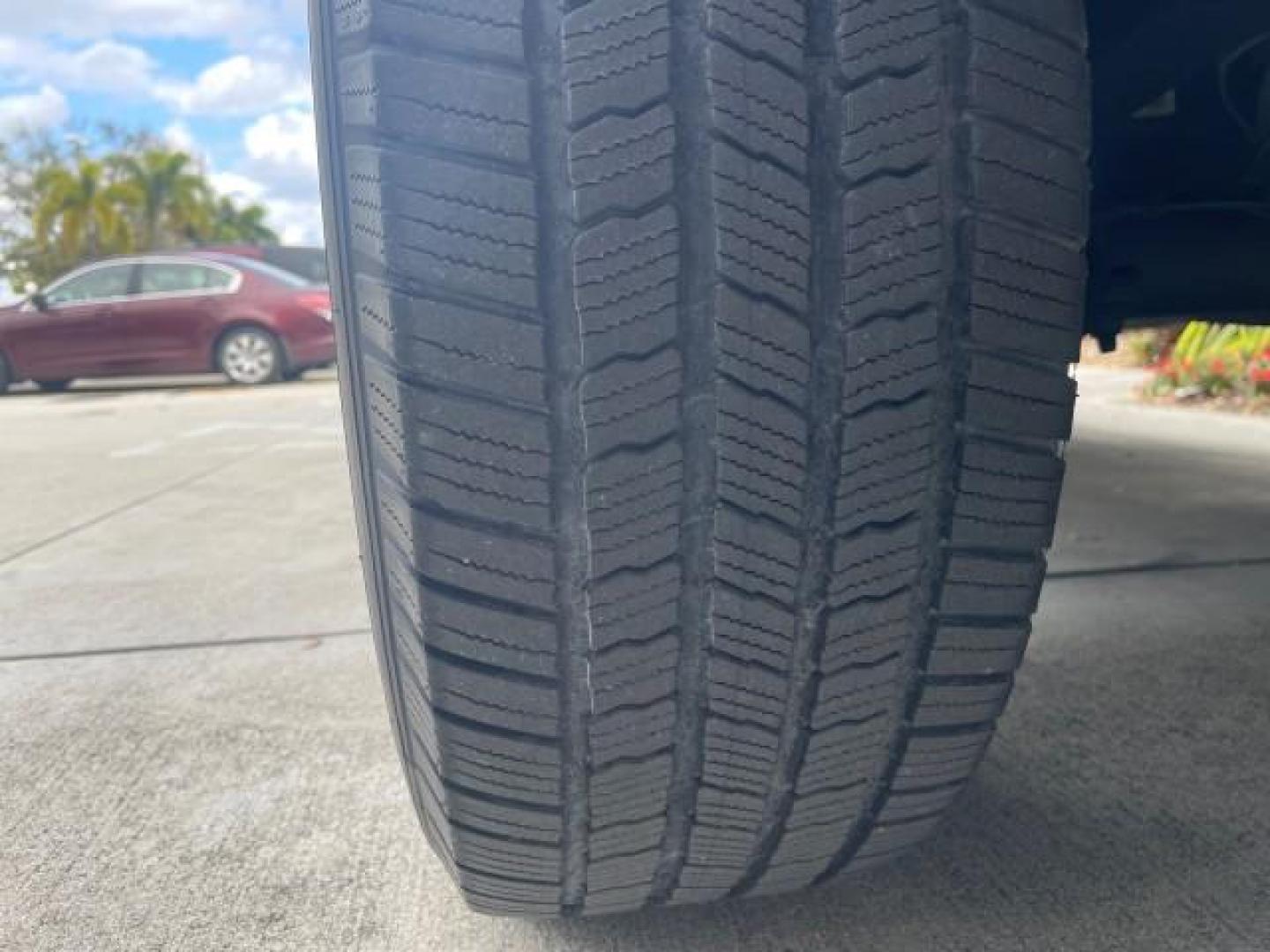 2010 Dark Blue Pearl Metallic /Tan Ford F-150 Lariat LOW MILES 60,628 NAV (1FTFW1CV4AF) with an 5.4L 3v EFI V8 FFV Engine engine, Automatic transmission, located at 4701 North Dixie Hwy, Pompano Beach, FL, 33064, (954) 422-2889, 26.240938, -80.123474 - OUR WEBPAGE FLORIDACARS1.COM HAS OVER 100 PHOTOS AND FREE CARFAX LINK 2010 FORD F-150 LARIAT $ 40,380 NEW VIN: 1FTFW1CV4AFD92632 1 F T F W 1 C V 4 A F D 9 2 6 3 2 CREW PICKUP 5.4L V8 F SOHC 24V FLEX FUEL REAR WHEEL DRIVE TOW PKG NO RECALLS Top Features Navigation System Bed Cover Parking Sensors Bed - Photo#56