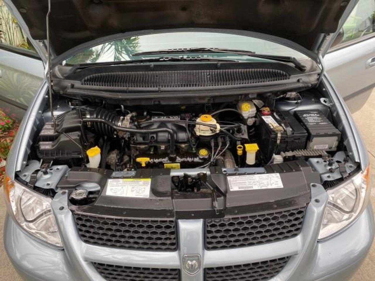 2002 Steel Blue Pearl /Navy Blue Dodge Caravan Sport 1 OWNER LOW MILES 71,753 (2B4GP44342R) with an 3.3L SMPI Flex-Fuel V6 Engine engine, Automatic transmission, located at 4701 North Dixie Hwy, Pompano Beach, FL, 33064, (954) 422-2889, 26.240938, -80.123474 - OUR WEBPAGE FLORIDACARS1.COM HAS OVER 100 PHOTOS AND FREE CARFAX LINK 2002 DODGE GRAND CARAVAN SPORT VIN: 2B4GP44342R746558 2 B 4 G P 4 4 3 4 2 R 7 4 6 5 5 8 VAN 3.3L V6 F SOHC 12V GASOLINE FRONT WHEEL DRIVE Top Features Cloth Seats Third Row Seat Tow Hitch Basic Features ABS Brakes CD Audio Full Ro - Photo#17