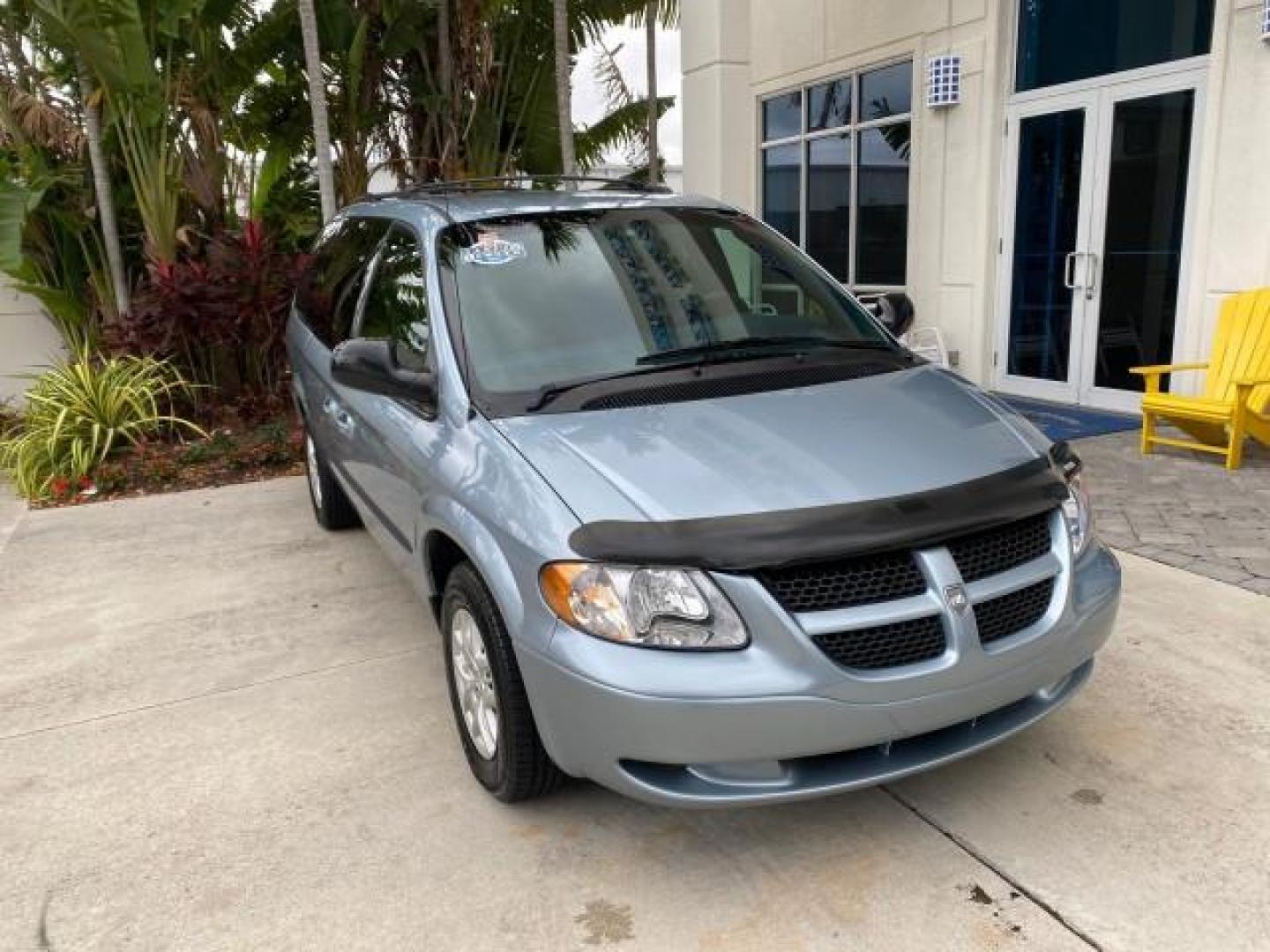 2002 Steel Blue Pearl /Navy Blue Dodge Caravan Sport 1 OWNER LOW MILES 71,753 (2B4GP44342R) with an 3.3L SMPI Flex-Fuel V6 Engine engine, Automatic transmission, located at 4701 North Dixie Hwy, Pompano Beach, FL, 33064, (954) 422-2889, 26.240938, -80.123474 - OUR WEBPAGE FLORIDACARS1.COM HAS OVER 100 PHOTOS AND FREE CARFAX LINK 2002 DODGE GRAND CARAVAN SPORT VIN: 2B4GP44342R746558 2 B 4 G P 4 4 3 4 2 R 7 4 6 5 5 8 VAN 3.3L V6 F SOHC 12V GASOLINE FRONT WHEEL DRIVE Top Features Cloth Seats Third Row Seat Tow Hitch Basic Features ABS Brakes CD Audio Full Ro - Photo#1