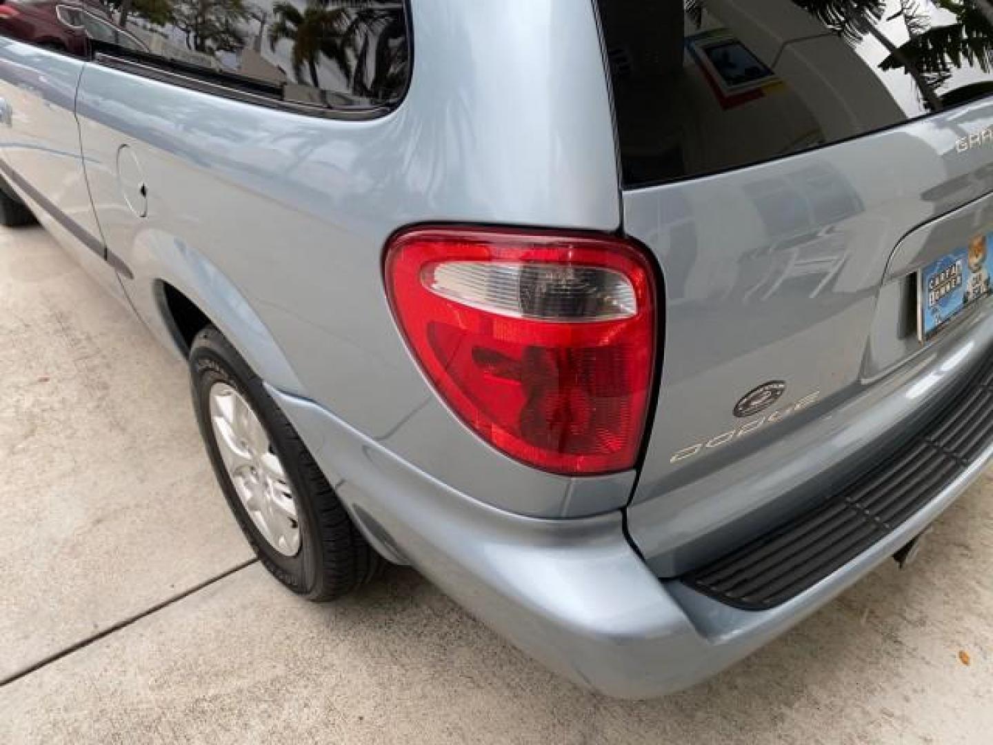 2002 Steel Blue Pearl /Navy Blue Dodge Caravan Sport 1 OWNER LOW MILES 71,753 (2B4GP44342R) with an 3.3L SMPI Flex-Fuel V6 Engine engine, Automatic transmission, located at 4701 North Dixie Hwy, Pompano Beach, FL, 33064, (954) 422-2889, 26.240938, -80.123474 - OUR WEBPAGE FLORIDACARS1.COM HAS OVER 100 PHOTOS AND FREE CARFAX LINK 2002 DODGE GRAND CARAVAN SPORT VIN: 2B4GP44342R746558 2 B 4 G P 4 4 3 4 2 R 7 4 6 5 5 8 VAN 3.3L V6 F SOHC 12V GASOLINE FRONT WHEEL DRIVE Top Features Cloth Seats Third Row Seat Tow Hitch Basic Features ABS Brakes CD Audio Full Ro - Photo#69
