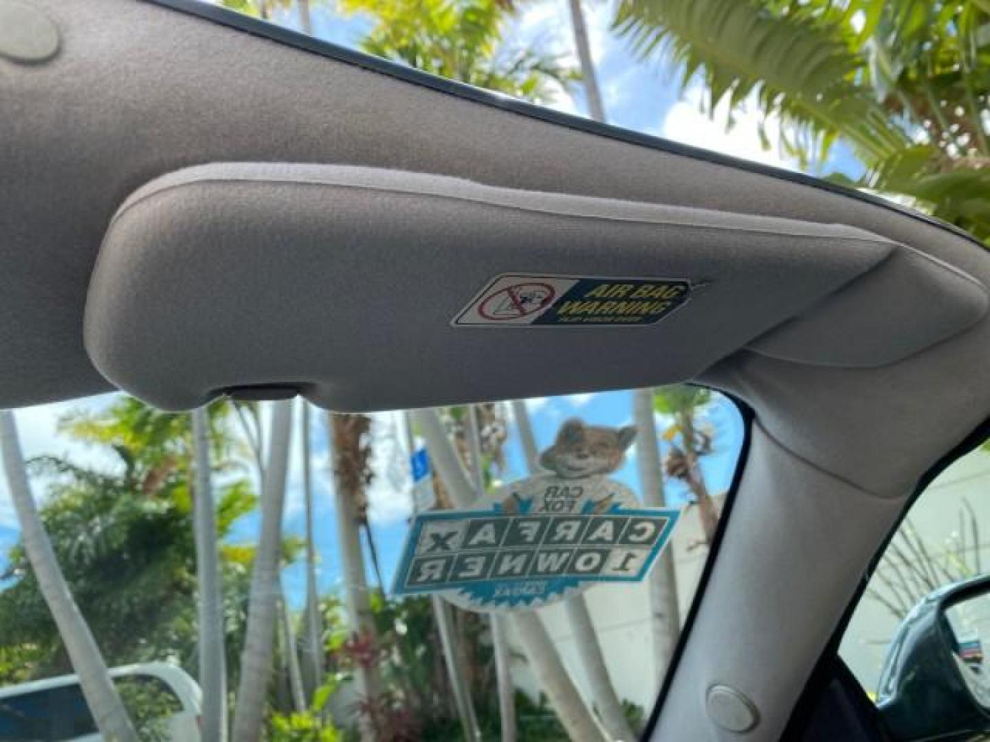 2003 Quartz /Dove Jaguar XK8 1 OWNER LOW MILES 37,004 (SAJDA42C132) with an 4.2L DOHC EFI 32-Valve Aluminum Alloy V8 Engine engine, Automatic transmission, located at 4701 North Dixie Hwy, Pompano Beach, FL, 33064, (954) 422-2889, 26.240938, -80.123474 - OUR WEBPAGE FLORIDACARS1.COM HAS OVER 100 PHOTOS AND FREE CARFAX LINK 2003 JAGUAR XK-SERIES XK8 $ 79,405 NEW ! VIN: SAJDA42C132A31624 S A J D A 4 2 C 1 3 2 A 3 1 6 2 4 CONVERTIBLE BOOT INCLUDED 4.2L V8 F DOHC GASOLINE REAR WHEEL DRIVE Top Features Alloy Wheels Leather Seats Alpine Sound System Navig - Photo#53