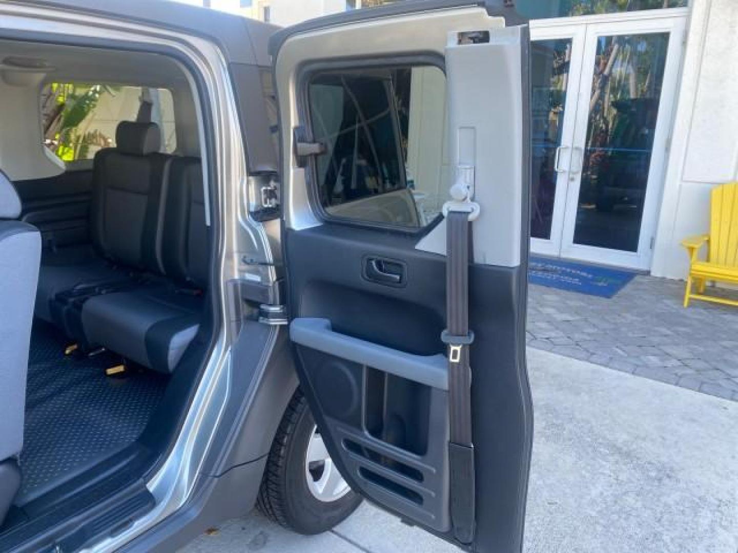2003 Shoreline Mist Metallic /Gray/Green Honda Element EX 1 owner fl low miles 48,062 (5J6YH18653L) with an 2.4L DOHC MPFI i-VTEC 16-Valve I4 Engine engine, Automatic transmission, located at 4701 North Dixie Hwy, Pompano Beach, FL, 33064, (954) 422-2889, 26.240938, -80.123474 - OUR WEBPAGE FLORIDACARS1.COM HAS OVER 100 PHOTOS AND FREE CARFAX LINK 2003 HONDA ELEMENT EX NO RECALLS VIN: 5J6YH18653L020719 5 J 6 Y H 1 8 6 5 3 L 0 2 0 7 1 9 4 DOOR WAGON/SPORT UTILITY 2.4L I4 F DOHC 16V GASOLINE FRONT WHEEL DRIVE Basic Features ABS Brakes Automatic Transmission Power Locks Rear D - Photo#13