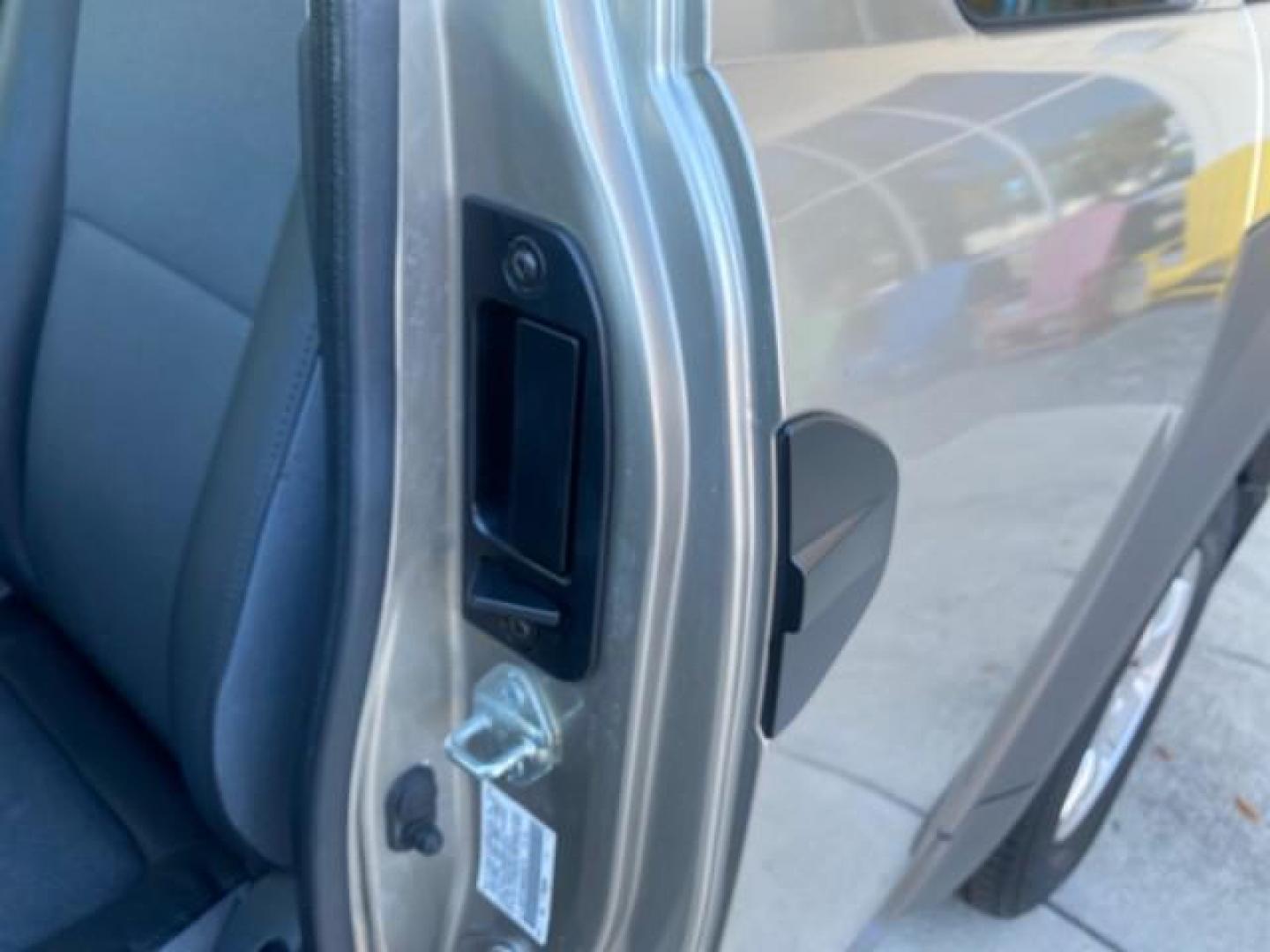2003 Shoreline Mist Metallic /Gray/Green Honda Element EX 1 owner fl low miles 48,062 (5J6YH18653L) with an 2.4L DOHC MPFI i-VTEC 16-Valve I4 Engine engine, Automatic transmission, located at 4701 North Dixie Hwy, Pompano Beach, FL, 33064, (954) 422-2889, 26.240938, -80.123474 - OUR WEBPAGE FLORIDACARS1.COM HAS OVER 100 PHOTOS AND FREE CARFAX LINK 2003 HONDA ELEMENT EX NO RECALLS VIN: 5J6YH18653L020719 5 J 6 Y H 1 8 6 5 3 L 0 2 0 7 1 9 4 DOOR WAGON/SPORT UTILITY 2.4L I4 F DOHC 16V GASOLINE FRONT WHEEL DRIVE Basic Features ABS Brakes Automatic Transmission Power Locks Rear D - Photo#55