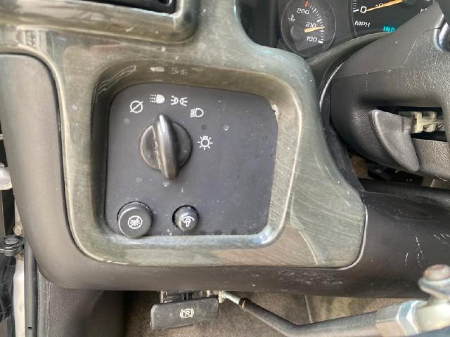 2007 Sand Beige Metallic /Neutral GMC Savana HI TOP EXPLORER CONV VAN LOW MI 32,428 (1GDFG15T371) with an 5.3L Vortec 1000 V8 SFI Engine engine, Automatic transmission, located at 4701 North Dixie Hwy, Pompano Beach, FL, 33064, (954) 422-2889, 26.240938, -80.123474 - OUR WEBPAGE FLORIDACARS1.COM HAS OVER 100 PHOTOS AND FREE CARFAX LINK 2007 GMC SAVANA RV G1500 HI TOP EXPLORER SE LIMITED HI TOP CONVERSION VAN TOP OF THE LINE ! VIN: 1GDFG15T371206427 1 G D F G 1 5 T 3 7 1 2 0 6 4 2 7 VAN DUAL DOORS SUNROOF SO MANY OPTIONS ! 5.3L V8 F NO RECALLS GASOLINE REAR WHEEL - Photo#29