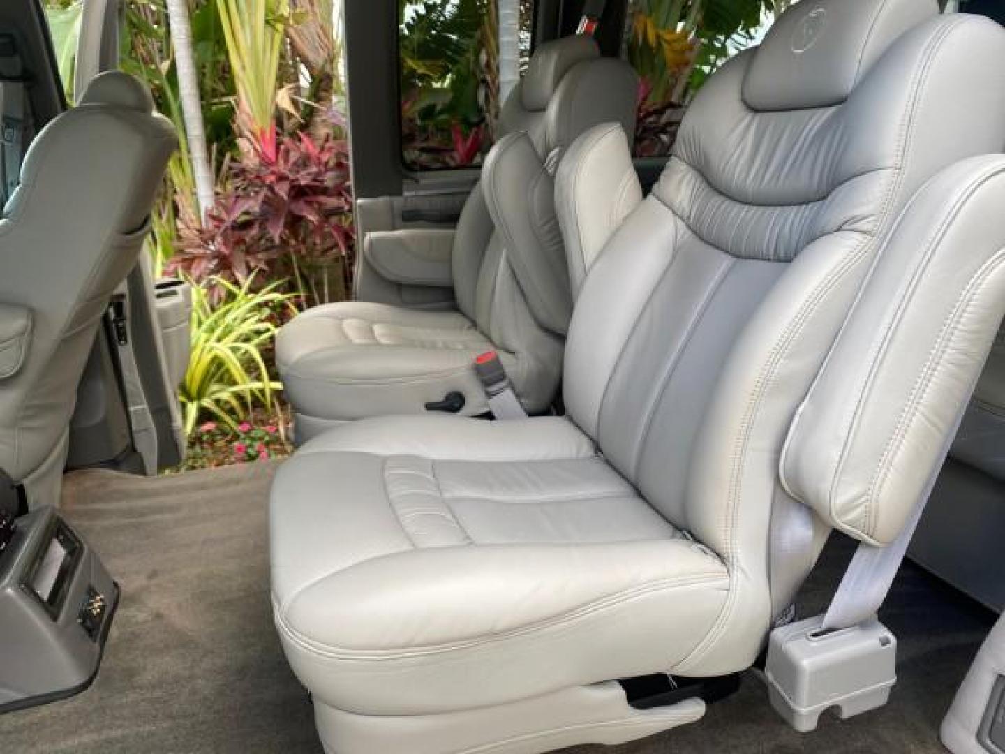 2007 Sand Beige Metallic /Neutral GMC Savana HI TOP EXPLORER CONV VAN LOW MI 32,428 (1GDFG15T371) with an 5.3L Vortec 1000 V8 SFI Engine engine, Automatic transmission, located at 4701 North Dixie Hwy, Pompano Beach, FL, 33064, (954) 422-2889, 26.240938, -80.123474 - OUR WEBPAGE FLORIDACARS1.COM HAS OVER 100 PHOTOS AND FREE CARFAX LINK 2007 GMC SAVANA RV G1500 HI TOP EXPLORER SE LIMITED HI TOP CONVERSION VAN TOP OF THE LINE ! VIN: 1GDFG15T371206427 1 G D F G 1 5 T 3 7 1 2 0 6 4 2 7 VAN DUAL DOORS SUNROOF SO MANY OPTIONS ! 5.3L V8 F NO RECALLS GASOLINE REAR WHEEL - Photo#43