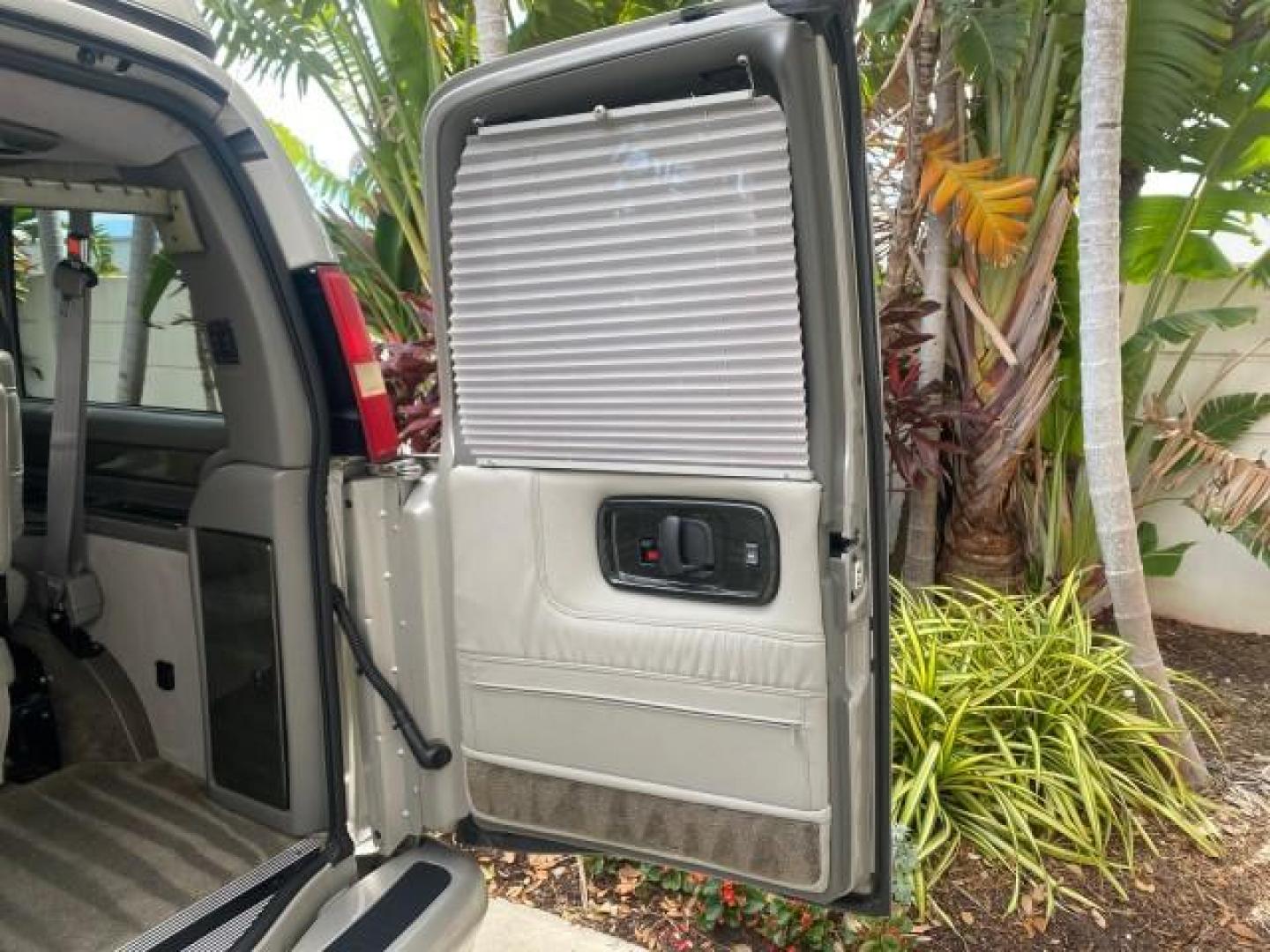 2007 Sand Beige Metallic /Neutral GMC Savana HI TOP EXPLORER CONV VAN LOW MI 32,428 (1GDFG15T371) with an 5.3L Vortec 1000 V8 SFI Engine engine, Automatic transmission, located at 4701 North Dixie Hwy, Pompano Beach, FL, 33064, (954) 422-2889, 26.240938, -80.123474 - OUR WEBPAGE FLORIDACARS1.COM HAS OVER 100 PHOTOS AND FREE CARFAX LINK 2007 GMC SAVANA RV G1500 HI TOP EXPLORER SE LIMITED HI TOP CONVERSION VAN TOP OF THE LINE ! VIN: 1GDFG15T371206427 1 G D F G 1 5 T 3 7 1 2 0 6 4 2 7 VAN DUAL DOORS SUNROOF SO MANY OPTIONS ! 5.3L V8 F NO RECALLS GASOLINE REAR WHEEL - Photo#81