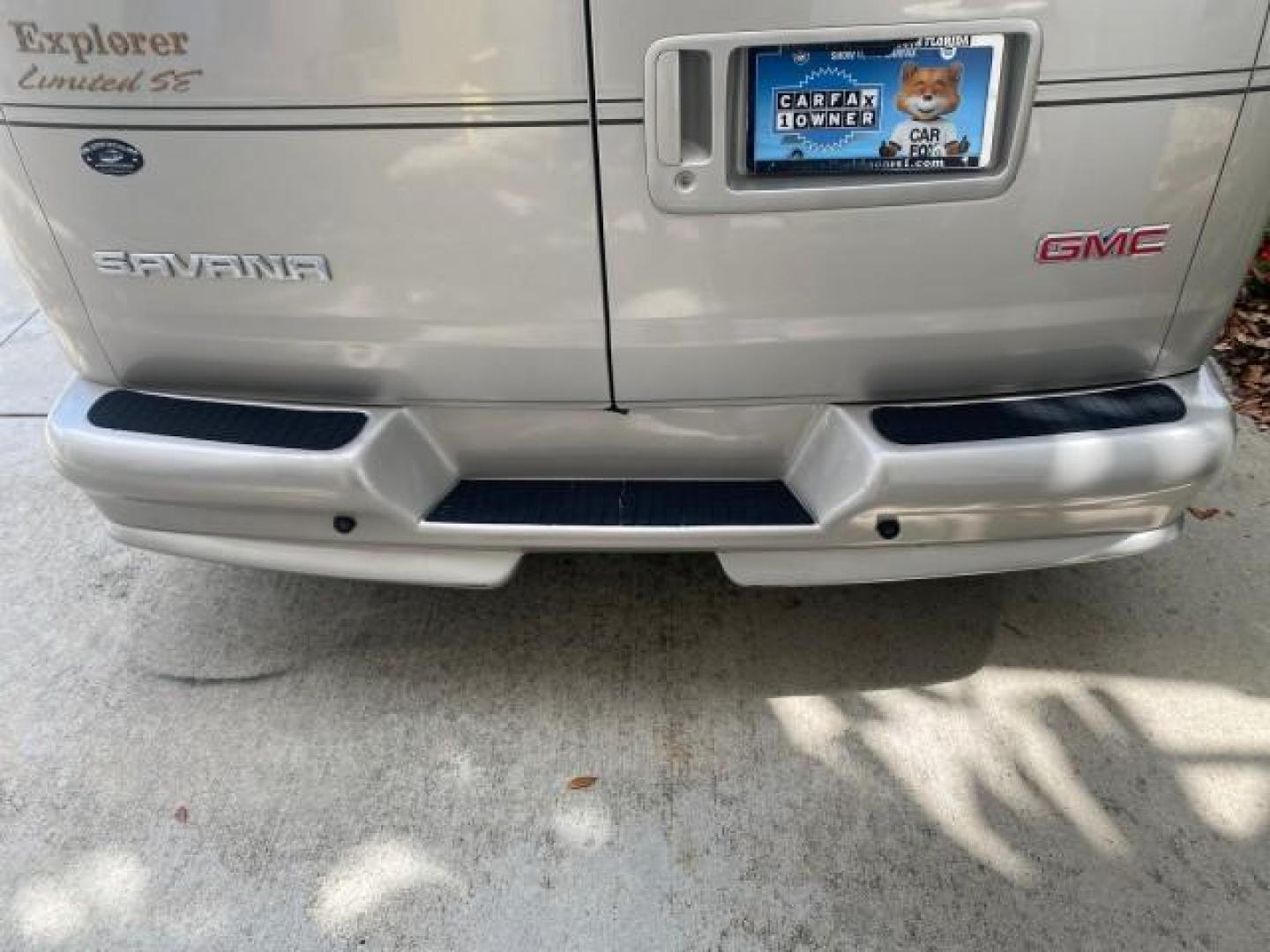 2007 Sand Beige Metallic /Neutral GMC Savana HI TOP EXPLORER CONV VAN LOW MI 32,428 (1GDFG15T371) with an 5.3L Vortec 1000 V8 SFI Engine engine, Automatic transmission, located at 4701 North Dixie Hwy, Pompano Beach, FL, 33064, (954) 422-2889, 26.240938, -80.123474 - OUR WEBPAGE FLORIDACARS1.COM HAS OVER 100 PHOTOS AND FREE CARFAX LINK 2007 GMC SAVANA RV G1500 HI TOP EXPLORER SE LIMITED HI TOP CONVERSION VAN TOP OF THE LINE ! VIN: 1GDFG15T371206427 1 G D F G 1 5 T 3 7 1 2 0 6 4 2 7 VAN DUAL DOORS SUNROOF SO MANY OPTIONS ! 5.3L V8 F NO RECALLS GASOLINE REAR WHEEL - Photo#88