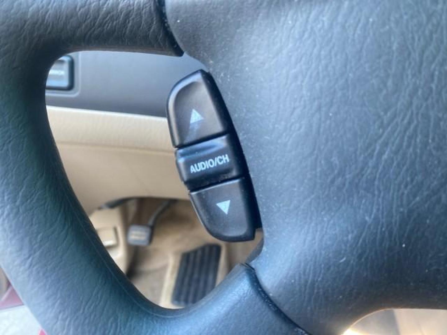 2004 Redrock Pearl /Ivory Honda Odyssey EX-L 1 OWNER FL LOW MILES 59,680 (5FNRL18994B) with an 3.5L SOHC MPFI 24-Valve VTEC V6 Engine engine, Automatic transmission, located at 4701 North Dixie Hwy, Pompano Beach, FL, 33064, (954) 422-2889, 26.240938, -80.123474 - OUR WEBPAGE FLORIDACARS1.COM HAS OVER 100 PHOTOS AND FREE CARFAX LINK 2004 HONDA ODYSSEY EX-L NO RECALLS VIN: 5FNRL18994B039314 5 F N R L 1 8 9 9 4 B 0 3 9 3 1 4 VAN 3.5L V6 F SOHC GASOLINE FRONT WHEEL DRIVE Alloy Wheels Quad Seats Fold-Away Third Row Rear Air Conditioning Leather Seats Third Row Se - Photo#54