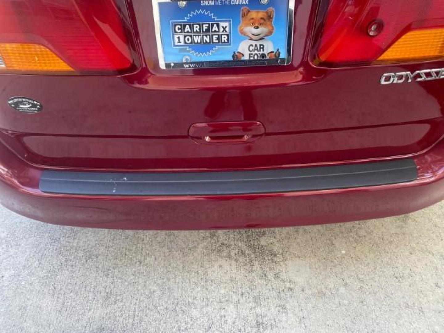 2004 Redrock Pearl /Ivory Honda Odyssey EX-L 1 OWNER FL LOW MILES 59,680 (5FNRL18994B) with an 3.5L SOHC MPFI 24-Valve VTEC V6 Engine engine, Automatic transmission, located at 4701 North Dixie Hwy, Pompano Beach, FL, 33064, (954) 422-2889, 26.240938, -80.123474 - OUR WEBPAGE FLORIDACARS1.COM HAS OVER 100 PHOTOS AND FREE CARFAX LINK 2004 HONDA ODYSSEY EX-L NO RECALLS VIN: 5FNRL18994B039314 5 F N R L 1 8 9 9 4 B 0 3 9 3 1 4 VAN 3.5L V6 F SOHC GASOLINE FRONT WHEEL DRIVE Alloy Wheels Quad Seats Fold-Away Third Row Rear Air Conditioning Leather Seats Third Row Se - Photo#78