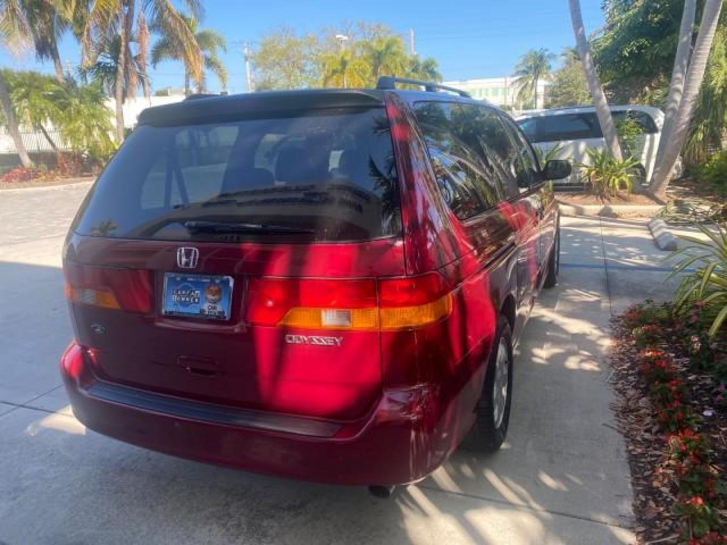 2004 Redrock Pearl /Ivory Honda Odyssey EX-L 1 OWNER FL LOW MILES 59,680 (5FNRL18994B) with an 3.5L SOHC MPFI 24-Valve VTEC V6 Engine engine, Automatic transmission, located at 4701 North Dixie Hwy, Pompano Beach, FL, 33064, (954) 422-2889, 26.240938, -80.123474 - OUR WEBPAGE FLORIDACARS1.COM HAS OVER 100 PHOTOS AND FREE CARFAX LINK 2004 HONDA ODYSSEY EX-L NO RECALLS VIN: 5FNRL18994B039314 5 F N R L 1 8 9 9 4 B 0 3 9 3 1 4 VAN 3.5L V6 F SOHC GASOLINE FRONT WHEEL DRIVE Alloy Wheels Quad Seats Fold-Away Third Row Rear Air Conditioning Leather Seats Third Row Se - Photo#7