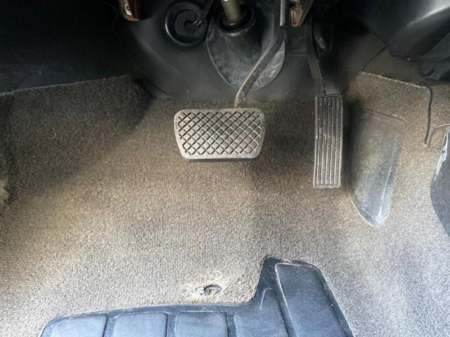 2007 Storm Gray /Black Saturn Ion 3 DR COUPE 1 OWNER FL LO MI 35,356 (1G8AN15F37Z) with an 2.2L DOHC MFI 16-Valve I4 Ecotec Engine engine, Automatic transmission, located at 4701 North Dixie Hwy, Pompano Beach, FL, 33064, (954) 422-2889, 26.240938, -80.123474 - OUR WEBPAGE FLORIDACARS1.COM HAS OVER 100 PHOTOS AND FREE CARFAX LINK VIN: 1G8AN15F37Z152136 1 G 8 A N 1 5 F 3 7 Z 1 5 2 1 3 6 COUPE 4 DR 2.2L I4 F GASOLINE 32 MPG FRONT WHEEL DRIVE Highlighted Features AM/FM Stereo Auxiliary Audio Input Power Locks Rear Defroster Air Conditioning CD Audio Power Mir - Photo#36