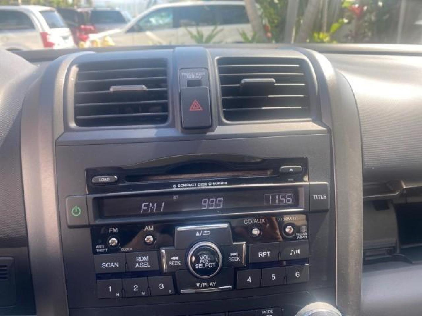 2011 Alabaster Silver Metallic /Gray Honda CR-V EX-L LOW MILES 27,869 (5J6RE3H79BL) with an 2.4L DOHC MPFI 16-Valve i-VTEC I4 Engine engine, Automatic transmission, located at 4701 North Dixie Hwy, Pompano Beach, FL, 33064, (954) 422-2889, 26.240938, -80.123474 - OUR WEBPAGE FLORIDACARS1.COM HAS OVER 100 PHOTOS AND FREE CARFAX LINK 2011 HONDA CR-V EX-L VIN: 5J6RE3H79BL009139 5 J 6 R E 3 H 7 9 B L 0 0 9 1 3 9 4 DOOR WAGON/SPORT UTILITY 2.4L I4 F DOHC 16V GASOLINE 28 MPG FRONT WHEEL DRIVE Top Features Alloy Wheels Running Boards Front Seat Heaters Satellite Ra - Photo#37