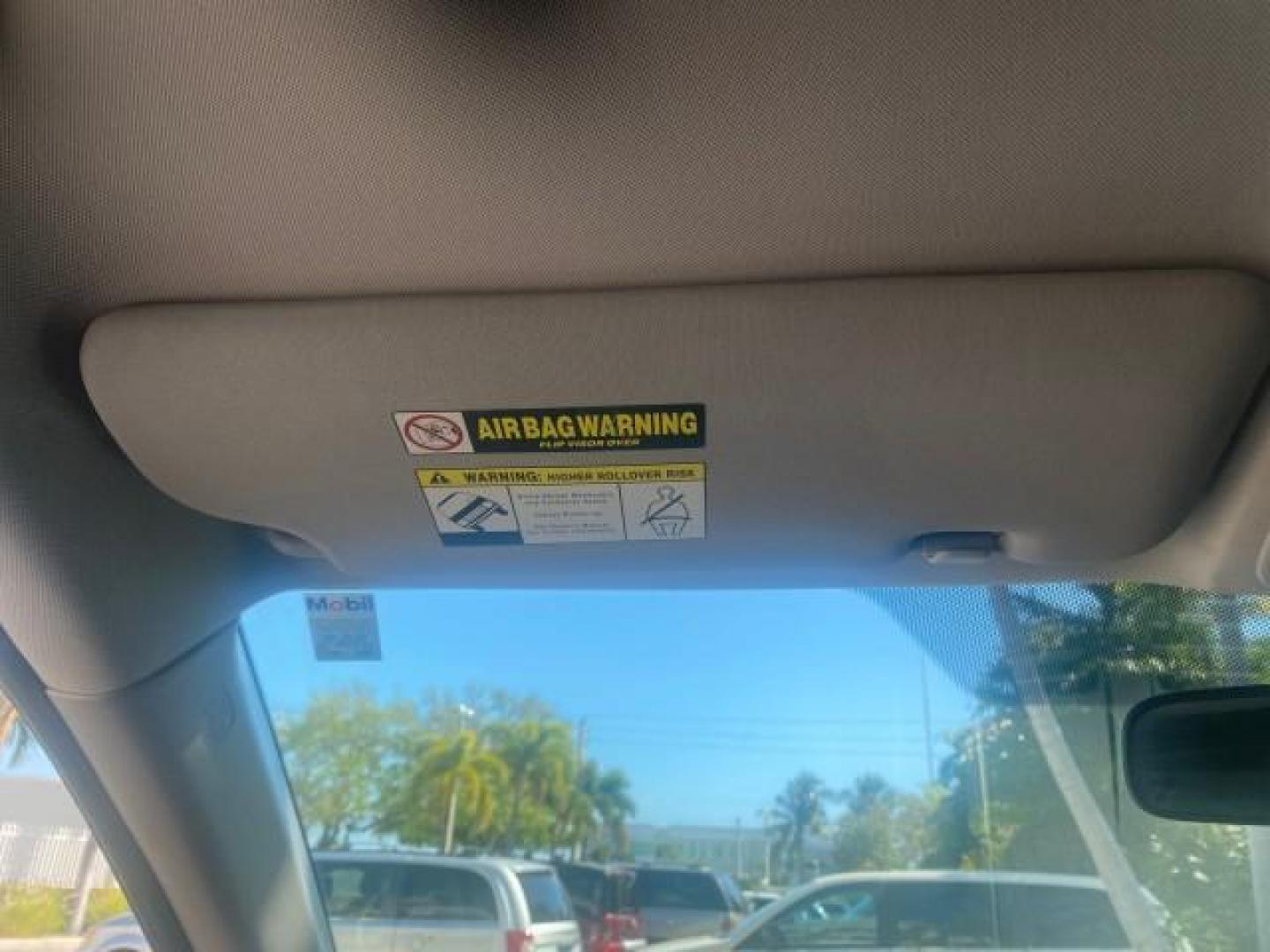 2011 Alabaster Silver Metallic /Gray Honda CR-V EX-L LOW MILES 27,869 (5J6RE3H79BL) with an 2.4L DOHC MPFI 16-Valve i-VTEC I4 Engine engine, Automatic transmission, located at 4701 North Dixie Hwy, Pompano Beach, FL, 33064, (954) 422-2889, 26.240938, -80.123474 - OUR WEBPAGE FLORIDACARS1.COM HAS OVER 100 PHOTOS AND FREE CARFAX LINK 2011 HONDA CR-V EX-L VIN: 5J6RE3H79BL009139 5 J 6 R E 3 H 7 9 B L 0 0 9 1 3 9 4 DOOR WAGON/SPORT UTILITY 2.4L I4 F DOHC 16V GASOLINE 28 MPG FRONT WHEEL DRIVE Top Features Alloy Wheels Running Boards Front Seat Heaters Satellite Ra - Photo#42