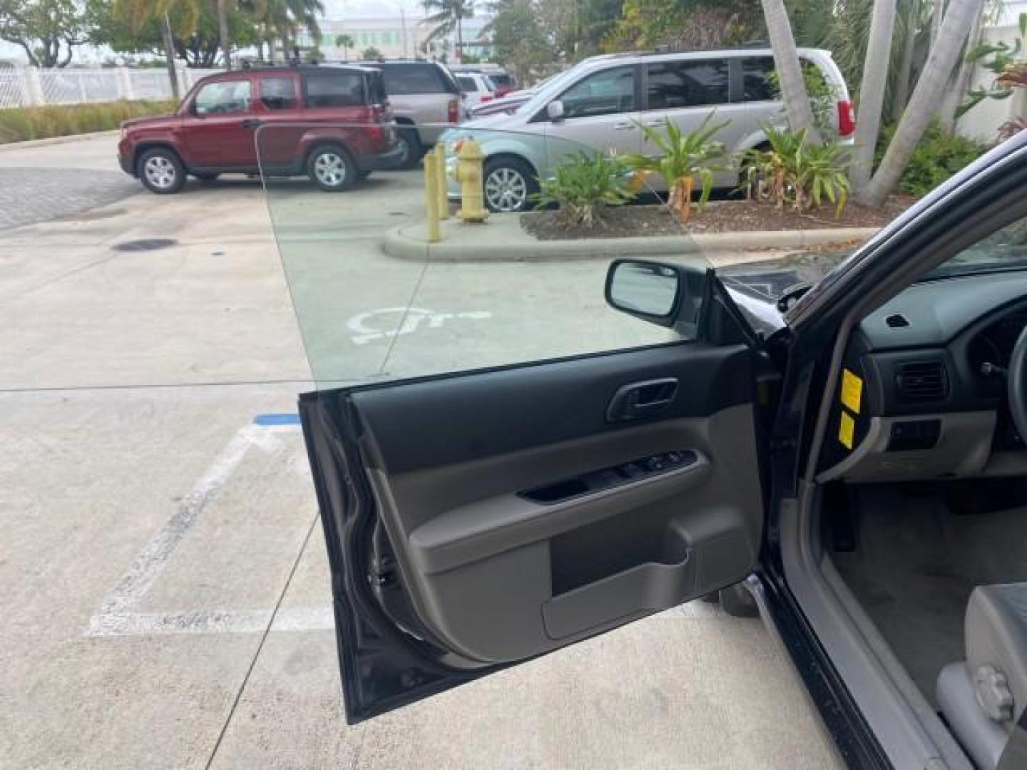 2008 Dark Gray Metallic /Graphite Gray Subaru Forester (Natl) X SW1 OWNER 39 SERVICES AWD (JF1SG63678H) with an 2.5L SOHC SMPI 16-Valve 4-Cyl Boxer Engine engine, Automatic transmission, located at 4701 North Dixie Hwy, Pompano Beach, FL, 33064, (954) 422-2889, 26.240938, -80.123474 - OUR WEBPAGE FLORIDACARS1.COM HAS OVER 100 PHOTOS AND FREE CARFAX LINK 2008 SUBARU FORESTER 2.5 X VIN: JF1SG63678H706067 J F 1 S G 6 3 6 7 8 H 7 0 6 0 6 7 4 DOOR WAGON/SPORT UTILITY 2.5L H4 F SOHC 16V GASOLINE 26 MPG ALL WHEEL DRIVE Highlighted Features ABS Brakes Automatic Transmission Power Locks R - Photo#9