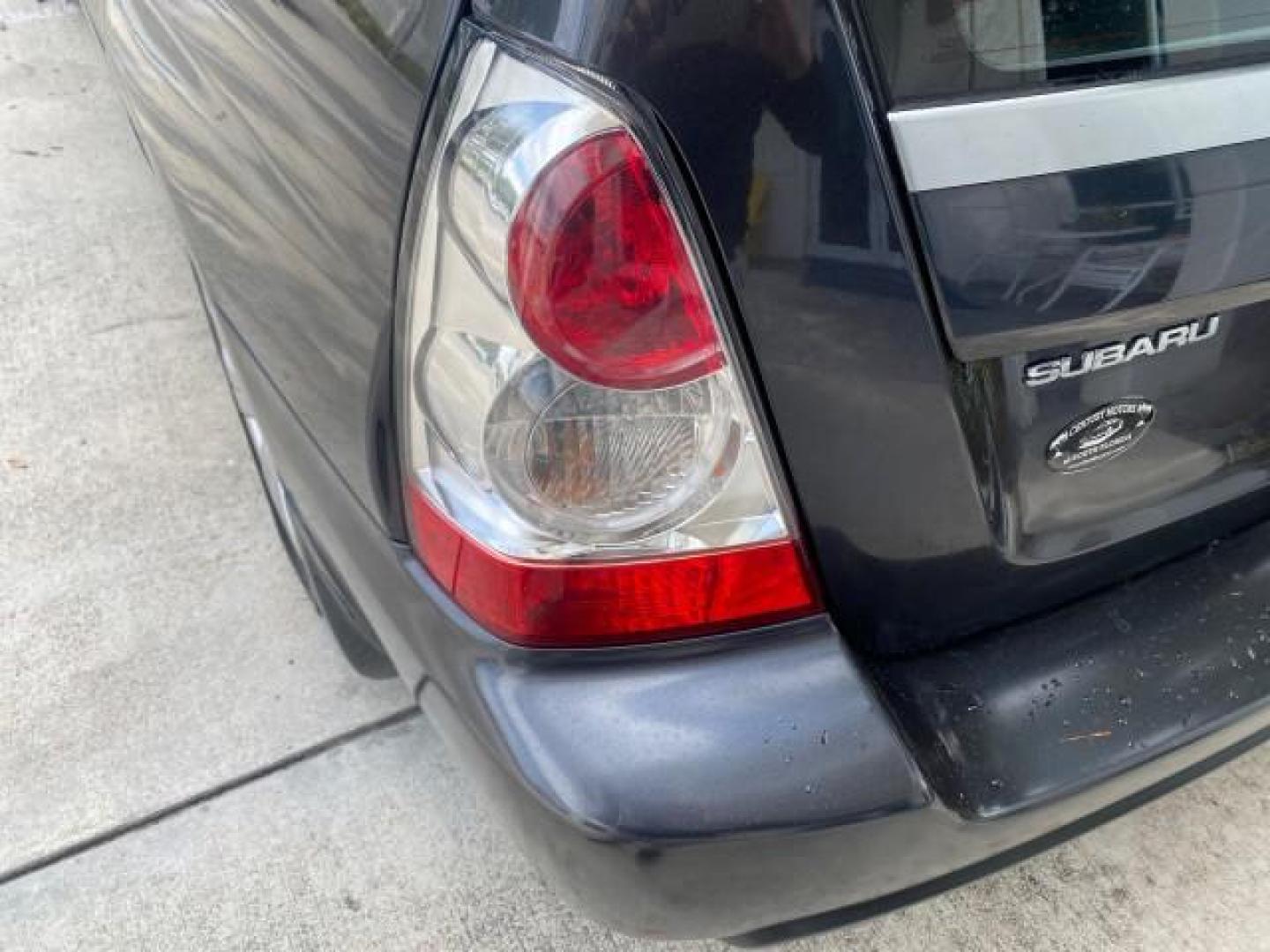 2008 Dark Gray Metallic /Graphite Gray Subaru Forester (Natl) X SW1 OWNER 39 SERVICES AWD (JF1SG63678H) with an 2.5L SOHC SMPI 16-Valve 4-Cyl Boxer Engine engine, Automatic transmission, located at 4701 North Dixie Hwy, Pompano Beach, FL, 33064, (954) 422-2889, 26.240938, -80.123474 - OUR WEBPAGE FLORIDACARS1.COM HAS OVER 100 PHOTOS AND FREE CARFAX LINK 2008 SUBARU FORESTER 2.5 X VIN: JF1SG63678H706067 J F 1 S G 6 3 6 7 8 H 7 0 6 0 6 7 4 DOOR WAGON/SPORT UTILITY 2.5L H4 F SOHC 16V GASOLINE 26 MPG ALL WHEEL DRIVE Highlighted Features ABS Brakes Automatic Transmission Power Locks R - Photo#64