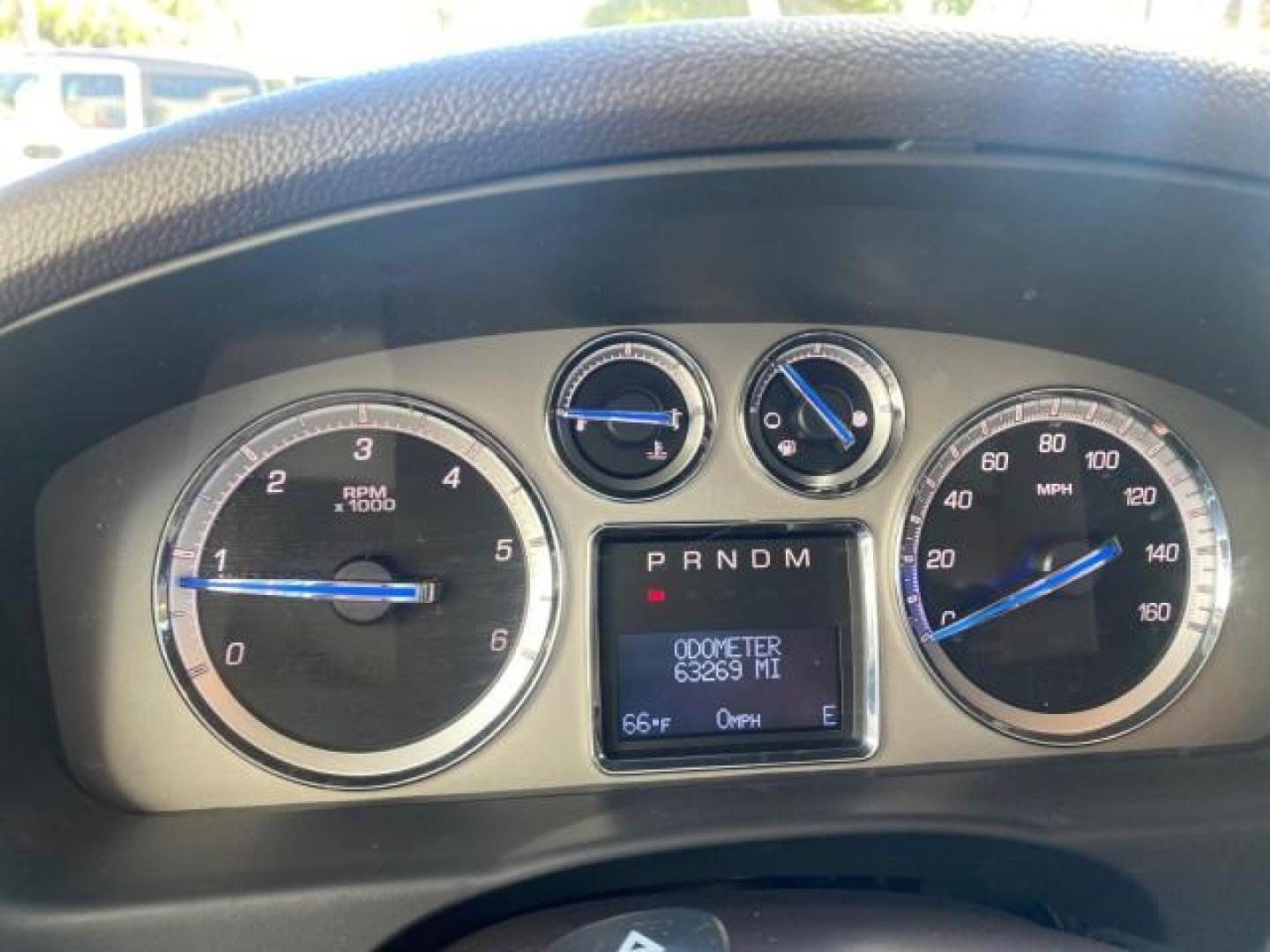 2010 White Diamond Tricoat /Cashmere/Cocoa Cadillac Escalade Premium AWD LOW MILES 63,265 FL (1GYUKCEF6AR) with an 6.2L Vortec 1000 V8 SFI E85 Engine engine, Automatic transmission, located at 4701 North Dixie Hwy, Pompano Beach, FL, 33064, (954) 422-2889, 26.240938, -80.123474 - OUR WEBPAGE FLORIDACARS1.COM HAS OVER 100 PHOTOS AND FREE CARFAX LINK 2010 CADILLAC ESCALADE PREMIUM $ 76,540 new ! VIN: 1GYUKCEF6AR287507 1 G Y U K C E F 6 A R 2 8 7 5 0 7 4 DOOR WAGON/SPORT UTILITY 6.2L V8 F OHV 16V FLEX FUEL ALL WHEEL DRIVE Top Features 20 Inch Plus Wheels Power Hatch/Deck Lid A/ - Photo#18