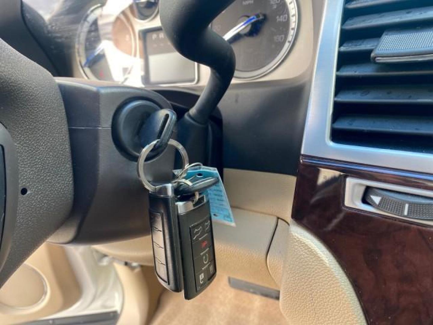 2010 White Diamond Tricoat /Cashmere/Cocoa Cadillac Escalade Premium AWD LOW MILES 63,265 FL (1GYUKCEF6AR) with an 6.2L Vortec 1000 V8 SFI E85 Engine engine, Automatic transmission, located at 4701 North Dixie Hwy, Pompano Beach, FL, 33064, (954) 422-2889, 26.240938, -80.123474 - OUR WEBPAGE FLORIDACARS1.COM HAS OVER 100 PHOTOS AND FREE CARFAX LINK 2010 CADILLAC ESCALADE PREMIUM $ 76,540 new ! VIN: 1GYUKCEF6AR287507 1 G Y U K C E F 6 A R 2 8 7 5 0 7 4 DOOR WAGON/SPORT UTILITY 6.2L V8 F OHV 16V FLEX FUEL ALL WHEEL DRIVE Top Features 20 Inch Plus Wheels Power Hatch/Deck Lid A/ - Photo#44