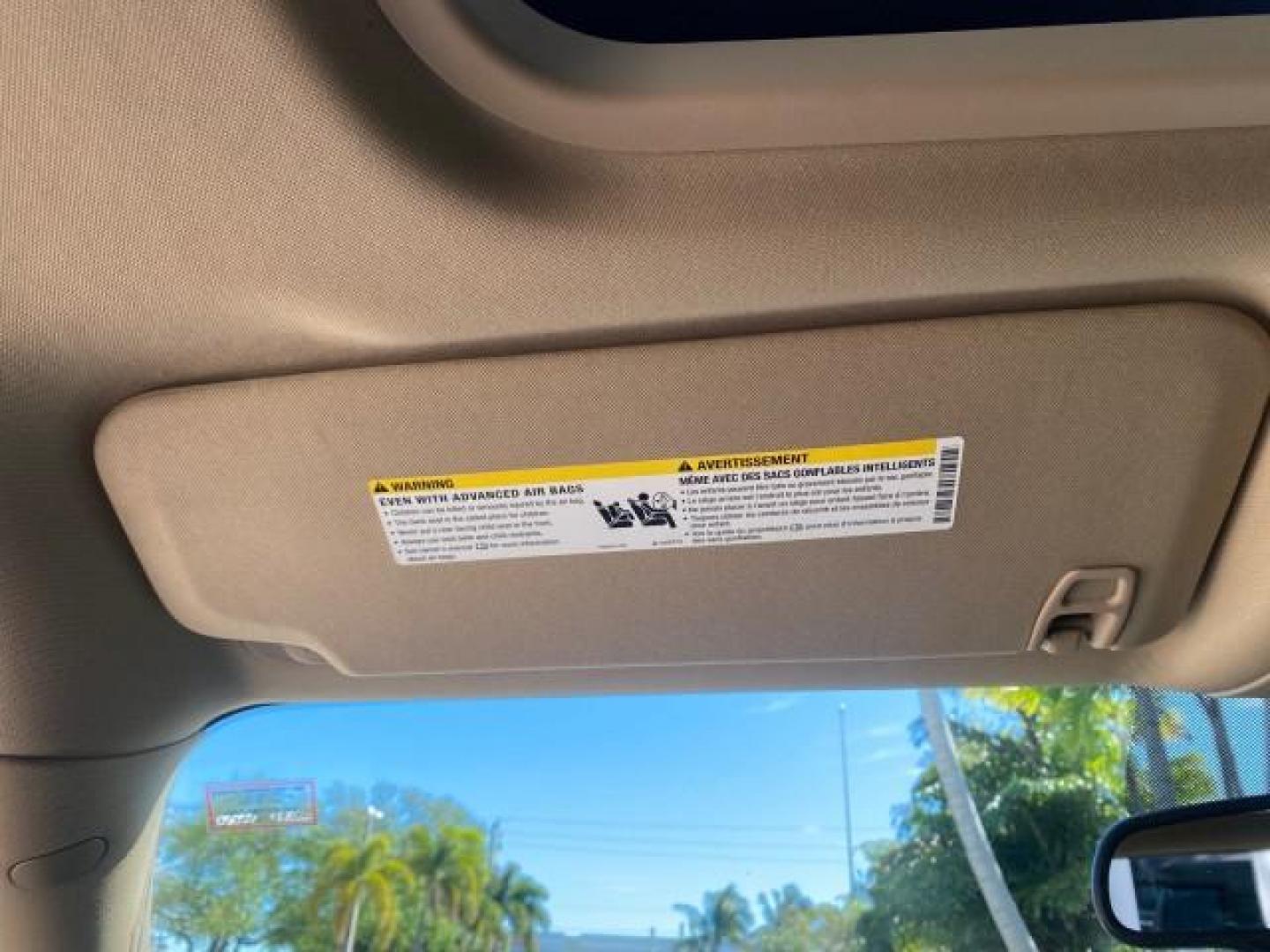 2010 White Diamond Tricoat /Cashmere/Cocoa Cadillac Escalade Premium AWD LOW MILES 63,265 FL (1GYUKCEF6AR) with an 6.2L Vortec 1000 V8 SFI E85 Engine engine, Automatic transmission, located at 4701 North Dixie Hwy, Pompano Beach, FL, 33064, (954) 422-2889, 26.240938, -80.123474 - OUR WEBPAGE FLORIDACARS1.COM HAS OVER 100 PHOTOS AND FREE CARFAX LINK 2010 CADILLAC ESCALADE PREMIUM $ 76,540 new ! VIN: 1GYUKCEF6AR287507 1 G Y U K C E F 6 A R 2 8 7 5 0 7 4 DOOR WAGON/SPORT UTILITY 6.2L V8 F OHV 16V FLEX FUEL ALL WHEEL DRIVE Top Features 20 Inch Plus Wheels Power Hatch/Deck Lid A/ - Photo#47