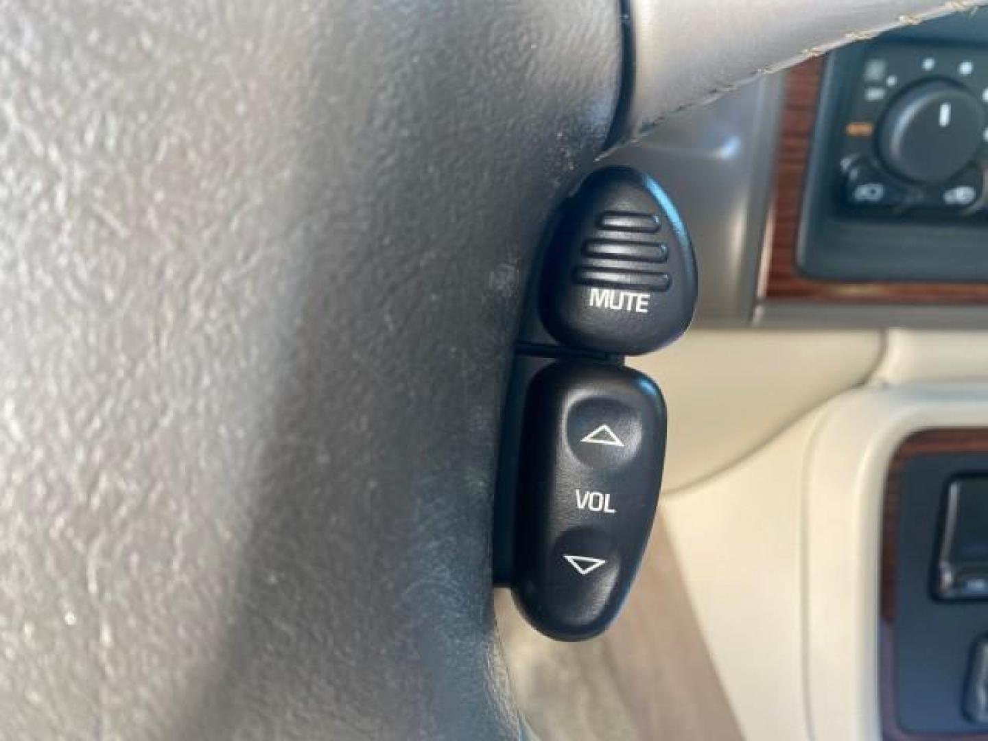 2002 Silver Sand /Shale Cadillac Escalade AWD I OWNER NO ACCIDENTS (1GYEK63N72R) with an 6.0L Vortec 1000 SFI V8 HO Engine engine, Automatic transmission, located at 4701 North Dixie Hwy, Pompano Beach, FL, 33064, (954) 422-2889, 26.240938, -80.123474 - OUR WEBPAGE FLORIDACARS1.COM HAS OVER 100 PHOTOS AND FREE CARFAX LINK 2002 CADILLAC ESCALADE VIN: 1GYEK63N72R215443 1 G Y E K 6 3 N 7 2 R 2 1 5 4 4 3 4 DOOR WAGON/SPORT UTILITY 6.0L V8 F GASOLINE ALL WHEEL DRIVE Top Features Alloy Wheels Running Boards Bed Liner Tow Hitch Cloth Seats Basic Features - Photo#35