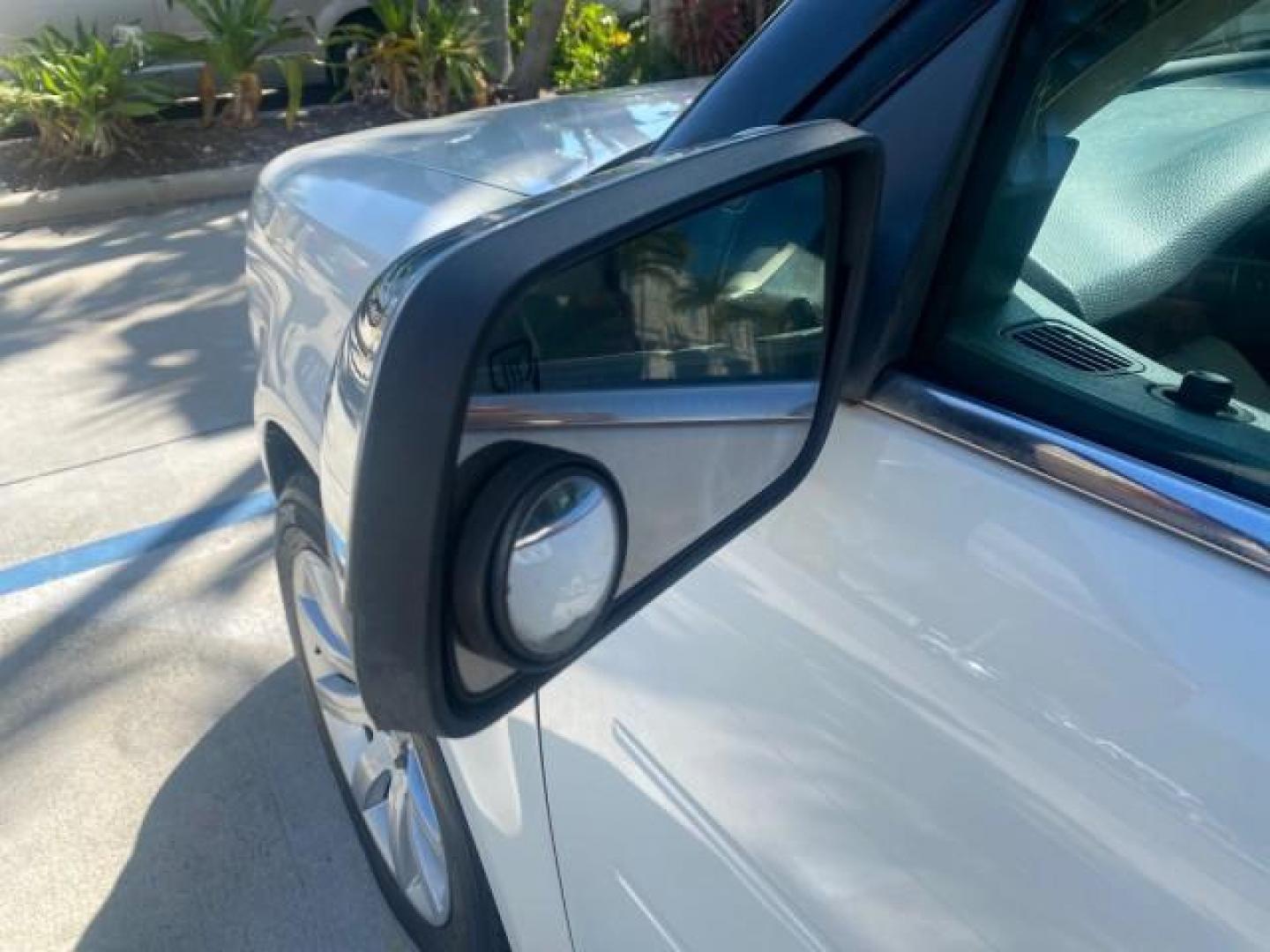 2009 White Suede /Medium Light Stone Ford Flex Limited LEATHER SUNROOF (2FMDK53C99B) with an 3.5L V6 Duratec Engine engine, Automatic transmission, located at 4701 North Dixie Hwy, Pompano Beach, FL, 33064, (954) 422-2889, 26.240938, -80.123474 - OUR WEBPAGE FLORIDACARS1.COM HAS OVER 100 PHOTOS AND FREE CARFAX LINK 2009 FORD FLEX VIN: 2FMDK53C99BA12573 4 DOOR LIMITED FWD 3.5L V6 DURATEC ENGINE GASOLINE FRONT WHEEL DRIVE Highlighted Features Bed Liner Cloth Seats ABS Brakes Automatic Transmission Power Locks AM/FM Stereo CD Audio Power Mirror - Photo#54