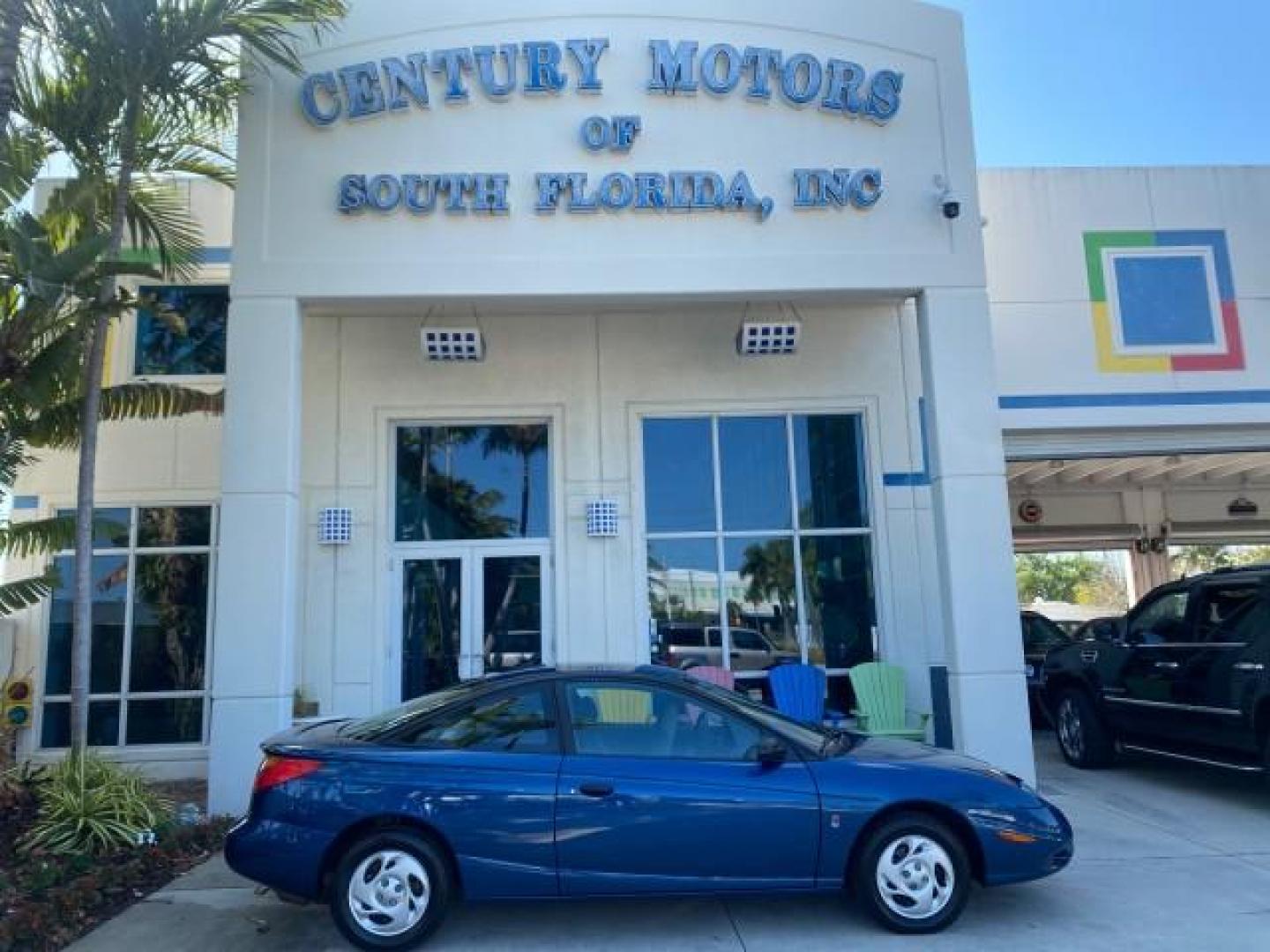 2001 Dark Blue /Grey Saturn SC 3dr COUPE LOW MILES 56,486 (1G8ZP128X1Z) with an 1.9L SOHC SPFI 8-Valve L4 Aluminum Engine engine, Automatic transmission, located at 4701 North Dixie Hwy, Pompano Beach, FL, 33064, (954) 422-2889, 26.240938, -80.123474 - OUR WEBPAGE FLORIDACARS1.COM HAS OVER 100 PHOTOS AND FREE CARFAX LINK 2001 SATURN S-SERIES SC1 VIN: 1G8ZP128X1Z255015 1 G 8 Z P 1 2 8 X 1 Z 2 5 5 0 1 5 COUPE 3 DR 1.9L I4 F SOHC GASOLINE FRONT WHEEL DRIVE Top Features Cloth Seats Leatherette and Cloth Basic Features AM/FM Stereo CD Audio Power Mir - Photo#0