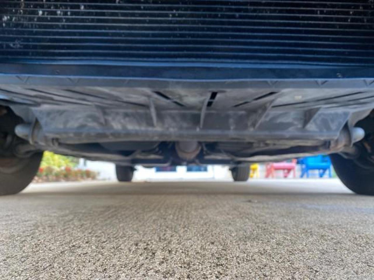 2001 Dark Blue /Grey Saturn SC 3dr COUPE LOW MILES 56,486 (1G8ZP128X1Z) with an 1.9L SOHC SPFI 8-Valve L4 Aluminum Engine engine, Automatic transmission, located at 4701 North Dixie Hwy, Pompano Beach, FL, 33064, (954) 422-2889, 26.240938, -80.123474 - OUR WEBPAGE FLORIDACARS1.COM HAS OVER 100 PHOTOS AND FREE CARFAX LINK 2001 SATURN S-SERIES SC1 VIN: 1G8ZP128X1Z255015 1 G 8 Z P 1 2 8 X 1 Z 2 5 5 0 1 5 COUPE 3 DR 1.9L I4 F SOHC GASOLINE FRONT WHEEL DRIVE Top Features Cloth Seats Leatherette and Cloth Basic Features AM/FM Stereo CD Audio Power Mir - Photo#23