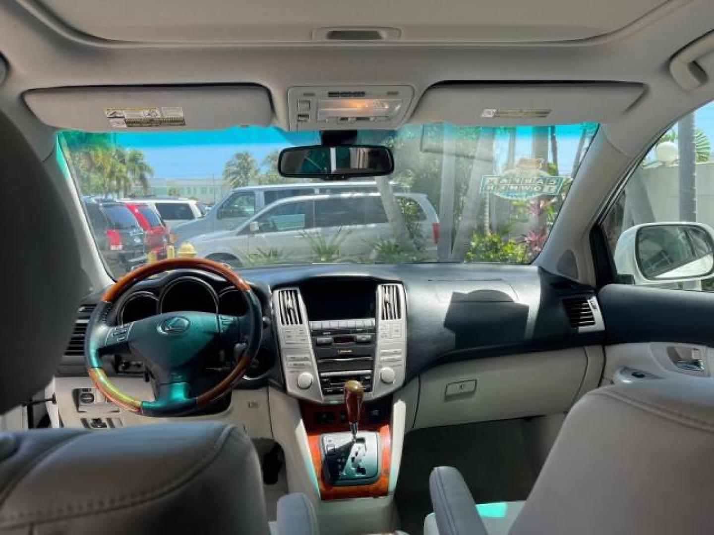2008 Crystal White /Ivory Lexus RX 350 LUXERY 1 OWNER FL LOW MILES 48,341 (2T2GK31U68C) with an 3.5L DOHC SFI 24-Valve V6 Engine engine, Automatic transmission, located at 4701 North Dixie Hwy, Pompano Beach, FL, 33064, (954) 422-2889, 26.240938, -80.123474 - OUR WEBPAGE FLORIDACARS1.COM HAS OVER 100 PHOTOS AND FREE CARFAX LINK 2008 Lexus RX 350 1 OWNER FLORIDA SUNROOF $ 45,101 NEW ! 2008 LEXUS RX 350 VIN: 2T2GK31U68C046814 2 T 2 G K 3 1 U 6 8 C 0 4 6 8 1 4 4 DOOR WAGON/SPORT UTILITY 3.5L V6 F DOHC 24V GASOLINE FRONT WHEEL DRIVE Top Features Alloy Wheels - Photo#9