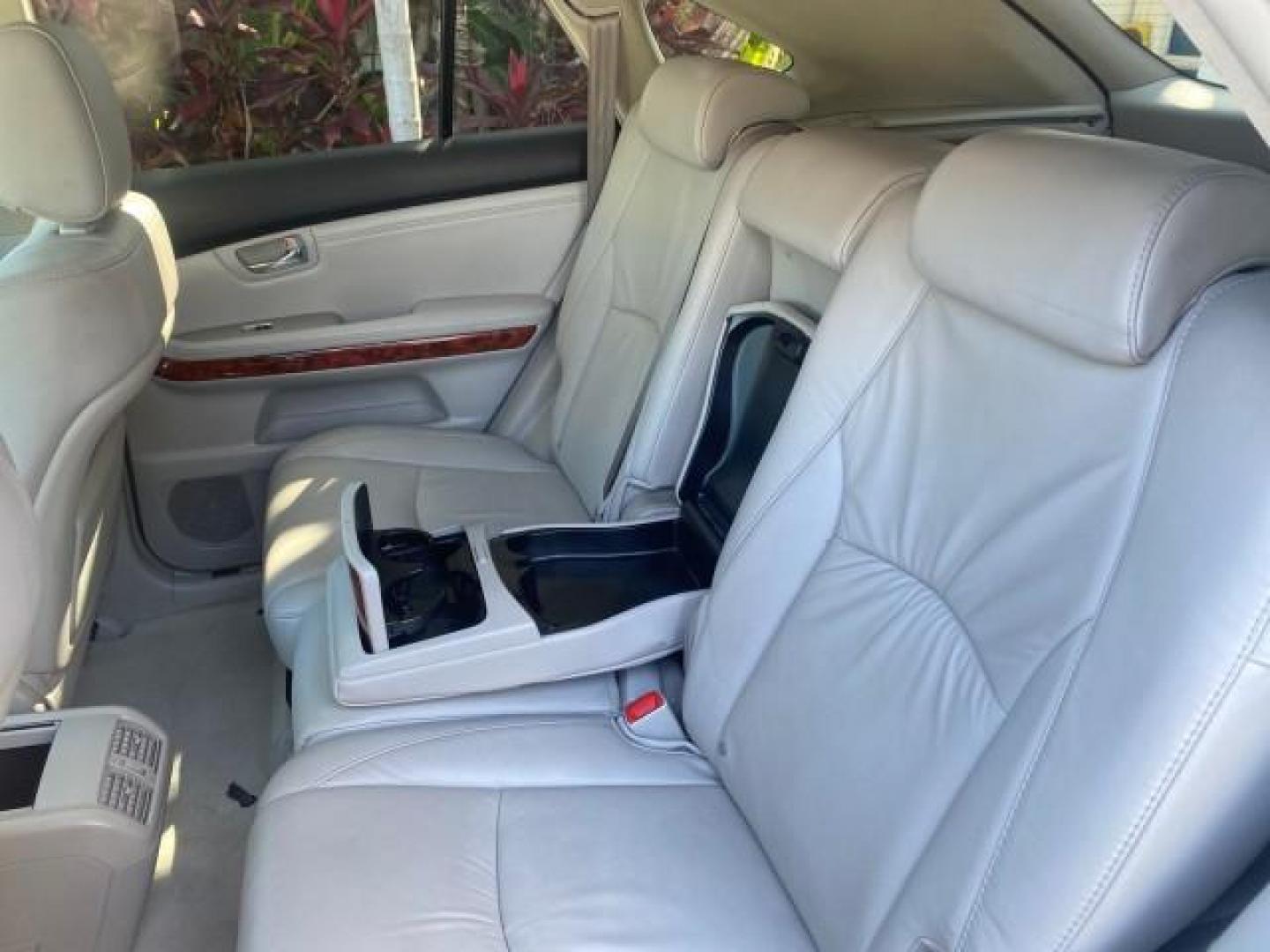 2008 Crystal White /Ivory Lexus RX 350 LUXERY 1 OWNER FL LOW MILES 48,341 (2T2GK31U68C) with an 3.5L DOHC SFI 24-Valve V6 Engine engine, Automatic transmission, located at 4701 North Dixie Hwy, Pompano Beach, FL, 33064, (954) 422-2889, 26.240938, -80.123474 - OUR WEBPAGE FLORIDACARS1.COM HAS OVER 100 PHOTOS AND FREE CARFAX LINK 2008 Lexus RX 350 1 OWNER FLORIDA SUNROOF $ 45,101 NEW ! 2008 LEXUS RX 350 VIN: 2T2GK31U68C046814 2 T 2 G K 3 1 U 6 8 C 0 4 6 8 1 4 4 DOOR WAGON/SPORT UTILITY 3.5L V6 F DOHC 24V GASOLINE FRONT WHEEL DRIVE Top Features Alloy Wheels - Photo#62
