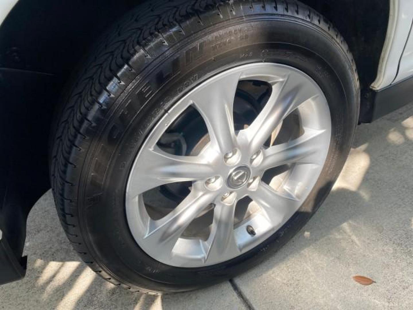 2008 Crystal White /Ivory Lexus RX 350 LUXERY 1 OWNER FL LOW MILES 48,341 (2T2GK31U68C) with an 3.5L DOHC SFI 24-Valve V6 Engine engine, Automatic transmission, located at 4701 North Dixie Hwy, Pompano Beach, FL, 33064, (954) 422-2889, 26.240938, -80.123474 - OUR WEBPAGE FLORIDACARS1.COM HAS OVER 100 PHOTOS AND FREE CARFAX LINK 2008 Lexus RX 350 1 OWNER FLORIDA SUNROOF $ 45,101 NEW ! 2008 LEXUS RX 350 VIN: 2T2GK31U68C046814 2 T 2 G K 3 1 U 6 8 C 0 4 6 8 1 4 4 DOOR WAGON/SPORT UTILITY 3.5L V6 F DOHC 24V GASOLINE FRONT WHEEL DRIVE Top Features Alloy Wheels - Photo#73