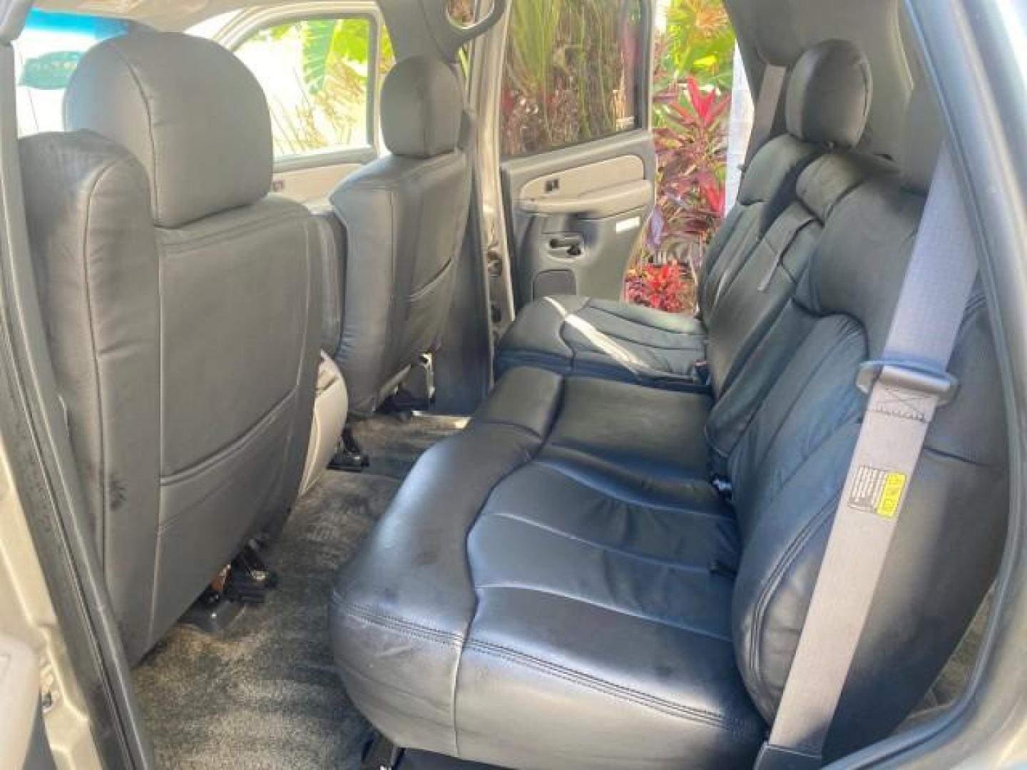 2002 Light Pewter Metallic /Gpht/Med Gray Chevrolet Tahoe LS FLORIDA LOW MILES 55,735 (1GNEC13Z72R) with an 5.3L Vortec 1000 SFI V8 Engine engine, Automatic transmission, located at 4701 North Dixie Hwy, Pompano Beach, FL, 33064, (954) 422-2889, 26.240938, -80.123474 - OUR WEBPAGE FLORIDACARS1.COM HAS OVER 100 PHOTOS AND FREE CARFAX LINK 2002 CHEVROLET TAHOE LS LEATHER $ 35,524 NEW VIN: 1GNEC13Z72R225695 1 G N E C 1 3 Z 7 2 R 2 2 5 6 9 5 4 DOOR WAGON/SPORT UTILITY 5.3L V8 F FLEX FUEL REAR WHEEL DRIVE Top Features Alloy Wheels Cloth Seats Running Boards Basic Featu - Photo#14