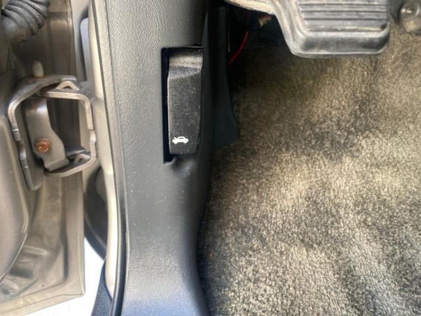 2002 Light Pewter Metallic /Gpht/Med Gray Chevrolet Tahoe LS FLORIDA LOW MILES 55,735 (1GNEC13Z72R) with an 5.3L Vortec 1000 SFI V8 Engine engine, Automatic transmission, located at 4701 North Dixie Hwy, Pompano Beach, FL, 33064, (954) 422-2889, 26.240938, -80.123474 - OUR WEBPAGE FLORIDACARS1.COM HAS OVER 100 PHOTOS AND FREE CARFAX LINK 2002 CHEVROLET TAHOE LS LEATHER $ 35,524 NEW VIN: 1GNEC13Z72R225695 1 G N E C 1 3 Z 7 2 R 2 2 5 6 9 5 4 DOOR WAGON/SPORT UTILITY 5.3L V8 F FLEX FUEL REAR WHEEL DRIVE Top Features Alloy Wheels Cloth Seats Running Boards Basic Featu - Photo#34