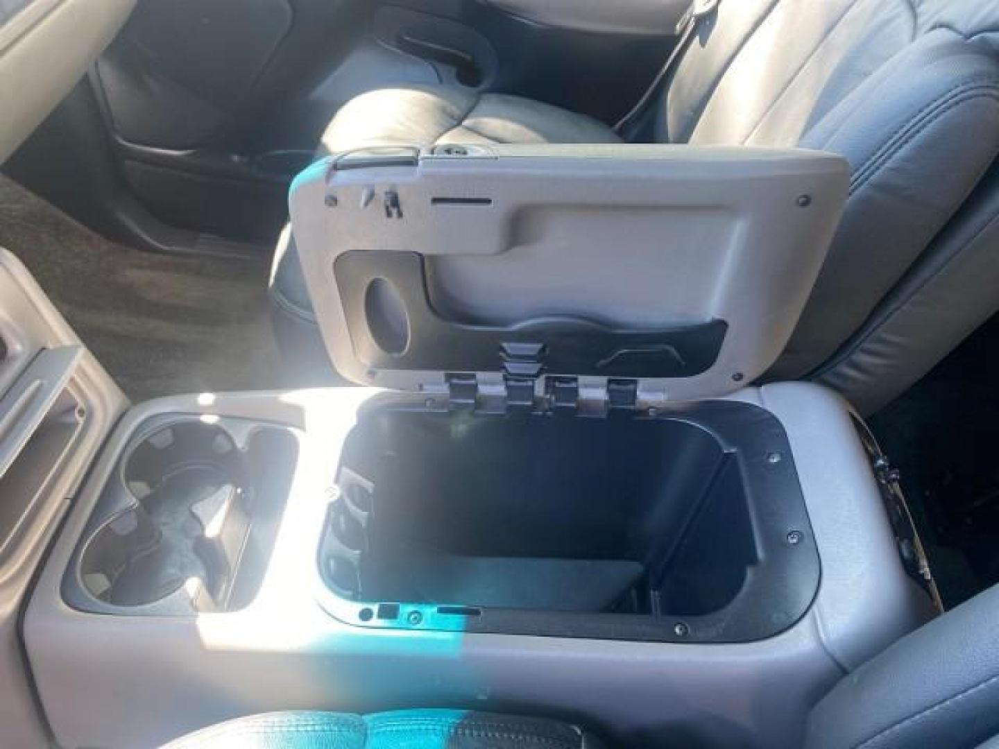 2002 Light Pewter Metallic /Gpht/Med Gray Chevrolet Tahoe LS FLORIDA LOW MILES 55,735 (1GNEC13Z72R) with an 5.3L Vortec 1000 SFI V8 Engine engine, Automatic transmission, located at 4701 North Dixie Hwy, Pompano Beach, FL, 33064, (954) 422-2889, 26.240938, -80.123474 - OUR WEBPAGE FLORIDACARS1.COM HAS OVER 100 PHOTOS AND FREE CARFAX LINK 2002 CHEVROLET TAHOE LS LEATHER $ 35,524 NEW VIN: 1GNEC13Z72R225695 1 G N E C 1 3 Z 7 2 R 2 2 5 6 9 5 4 DOOR WAGON/SPORT UTILITY 5.3L V8 F FLEX FUEL REAR WHEEL DRIVE Top Features Alloy Wheels Cloth Seats Running Boards Basic Featu - Photo#43