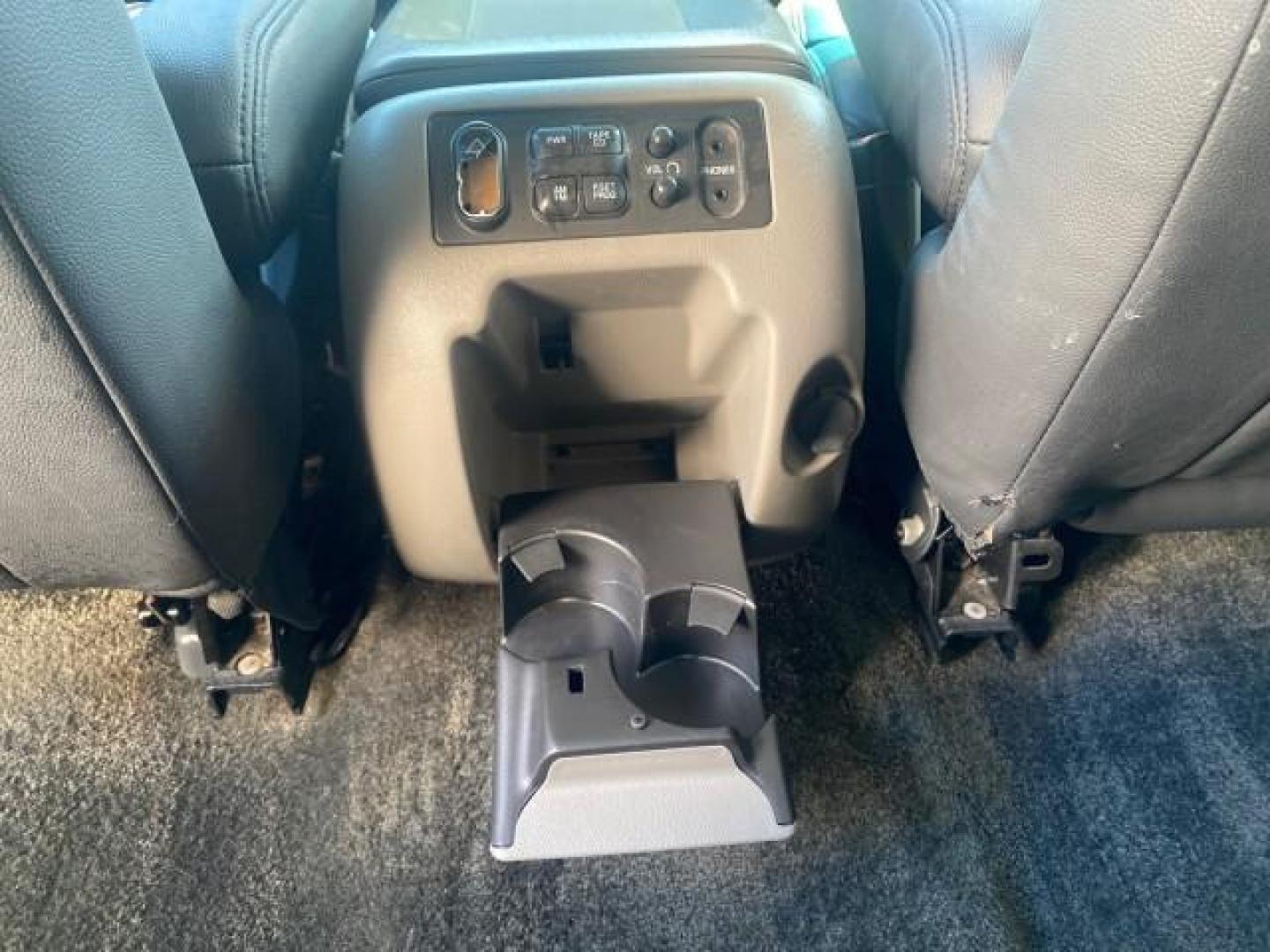 2002 Light Pewter Metallic /Gpht/Med Gray Chevrolet Tahoe LS FLORIDA LOW MILES 55,735 (1GNEC13Z72R) with an 5.3L Vortec 1000 SFI V8 Engine engine, Automatic transmission, located at 4701 North Dixie Hwy, Pompano Beach, FL, 33064, (954) 422-2889, 26.240938, -80.123474 - OUR WEBPAGE FLORIDACARS1.COM HAS OVER 100 PHOTOS AND FREE CARFAX LINK 2002 CHEVROLET TAHOE LS LEATHER $ 35,524 NEW VIN: 1GNEC13Z72R225695 1 G N E C 1 3 Z 7 2 R 2 2 5 6 9 5 4 DOOR WAGON/SPORT UTILITY 5.3L V8 F FLEX FUEL REAR WHEEL DRIVE Top Features Alloy Wheels Cloth Seats Running Boards Basic Featu - Photo#64