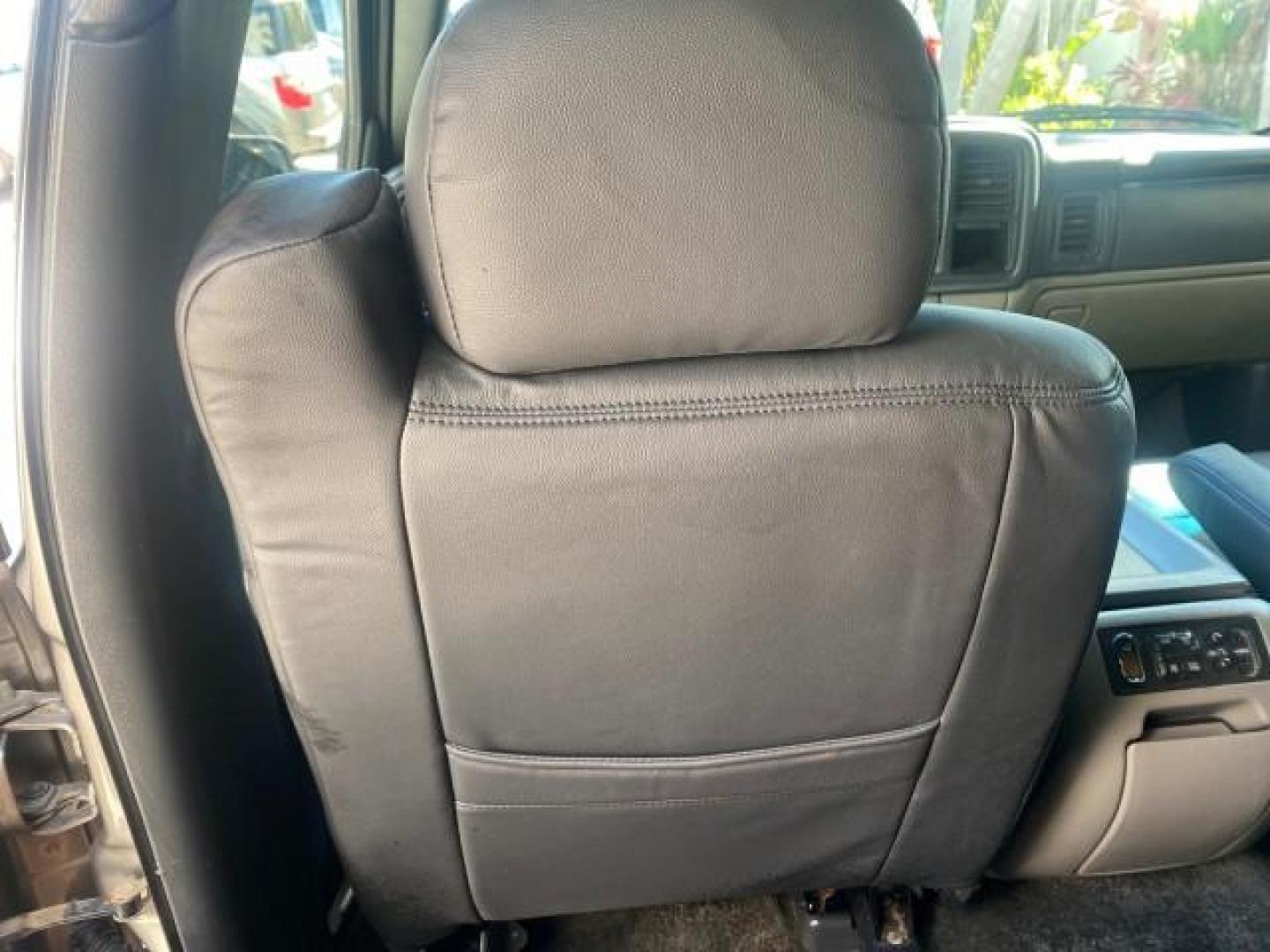 2002 Light Pewter Metallic /Gpht/Med Gray Chevrolet Tahoe LS FLORIDA LOW MILES 55,735 (1GNEC13Z72R) with an 5.3L Vortec 1000 SFI V8 Engine engine, Automatic transmission, located at 4701 North Dixie Hwy, Pompano Beach, FL, 33064, (954) 422-2889, 26.240938, -80.123474 - OUR WEBPAGE FLORIDACARS1.COM HAS OVER 100 PHOTOS AND FREE CARFAX LINK 2002 CHEVROLET TAHOE LS LEATHER $ 35,524 NEW VIN: 1GNEC13Z72R225695 1 G N E C 1 3 Z 7 2 R 2 2 5 6 9 5 4 DOOR WAGON/SPORT UTILITY 5.3L V8 F FLEX FUEL REAR WHEEL DRIVE Top Features Alloy Wheels Cloth Seats Running Boards Basic Featu - Photo#65