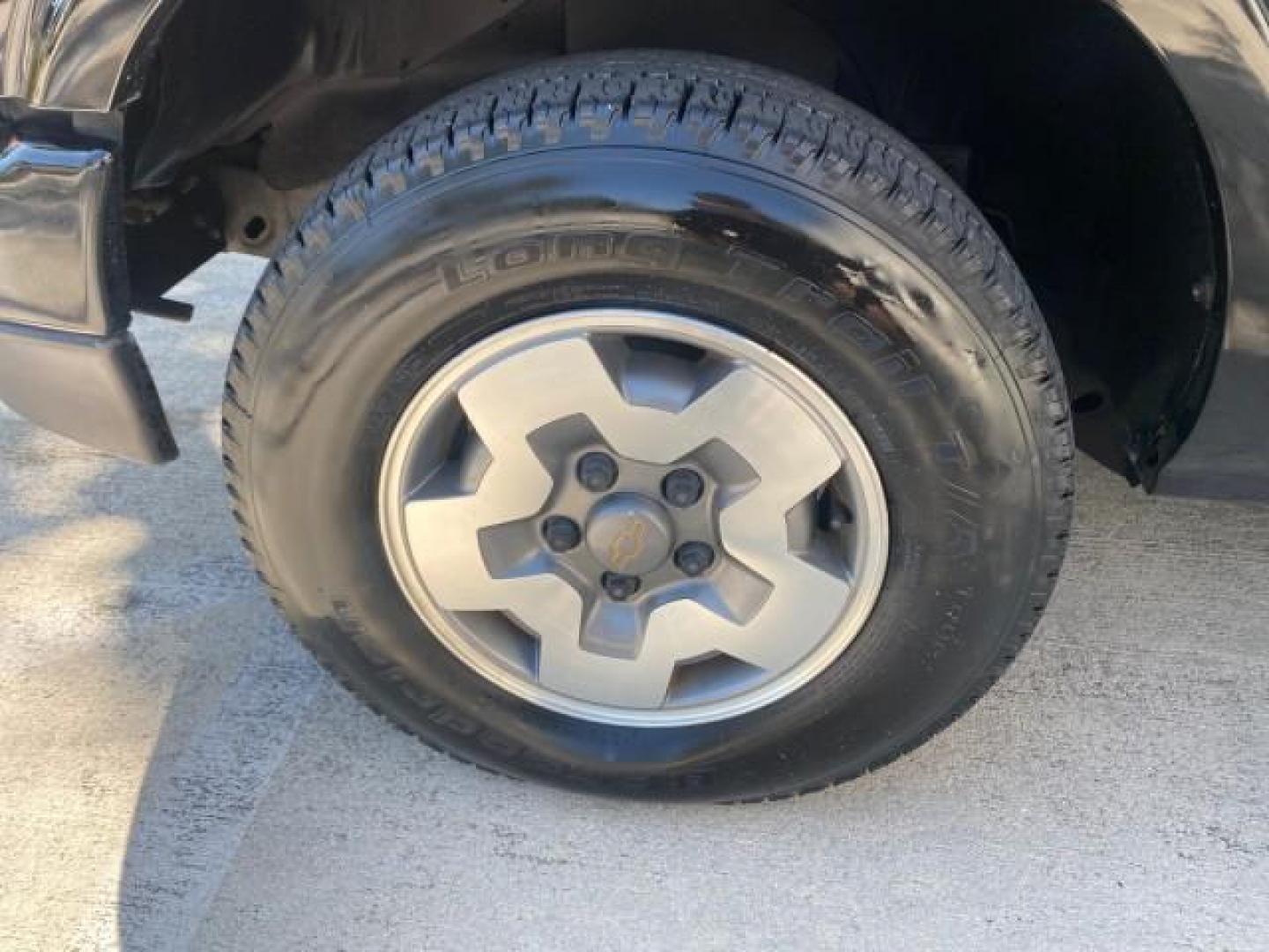 2002 Onyx Black /Medium Gray Chevrolet Blazer LS 4WD LOW MILES 35,402 (1GNDT13W62K) with an 4.3L Vortec 1000 SFI V6 Engine engine, Automatic transmission, located at 4701 North Dixie Hwy, Pompano Beach, FL, 33064, (954) 422-2889, 26.240938, -80.123474 - OUR WEBPAGE FLORIDACARS1.COM HAS OVER 100 PHOTOS AND FREE CARFAX LINK 2002 CHEVROLET BLAZER LS VIN: 1GNDT13W62K130832 1 G N D T 1 3 W 6 2 K 1 3 0 8 3 2 4 DOOR WAGON/SPORT UTILITY 4.3L V6 F OHV 12V GASOLINE REAR WHEEL DRIVE W/ 4X4 Top Features 4WD/AWD Cloth Seats Alloy Wheels Tow Hitch Basic Features - Photo#19
