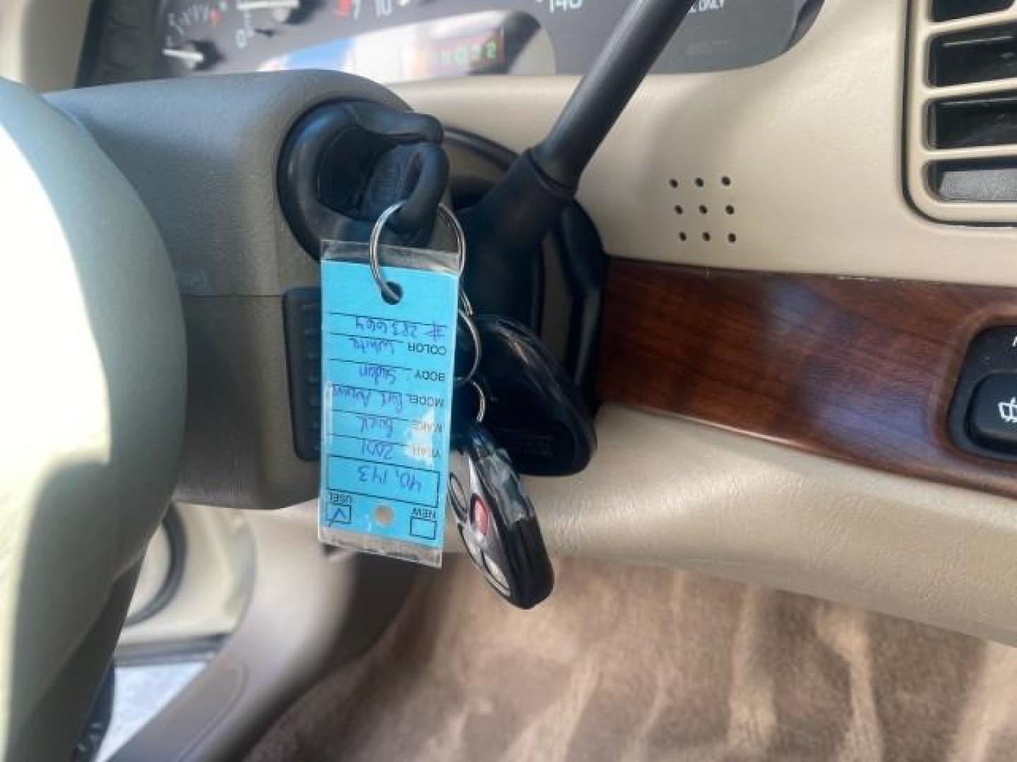 2001 White /Shale Buick Park Avenue LOW MILES 40,143 SUNROOF PEARL (1G4CW54K114) with an 3.8L SFI V6 3800 Series II Engine engine, Automatic transmission, located at 4701 North Dixie Hwy, Pompano Beach, FL, 33064, (954) 422-2889, 26.240938, -80.123474 - OUR WEBPAGE FLORIDACARS1.COM HAS OVER 100 PHOTOS AND FREE CARFAX LINK 2001 BUICK PARK AVENUE HARD TO FIND ! VIN: 1G4CW54K114283664 1 G 4 C W 5 4 K 1 1 4 2 8 3 6 6 4 SEDAN 4 DR 3.8L V6 F 12V GASOLINE 30 MPG FRONT WHEEL DRIVE Top Features Alloy Wheels Leather Seats Basic Features ABS Brakes Automatic - Photo#42