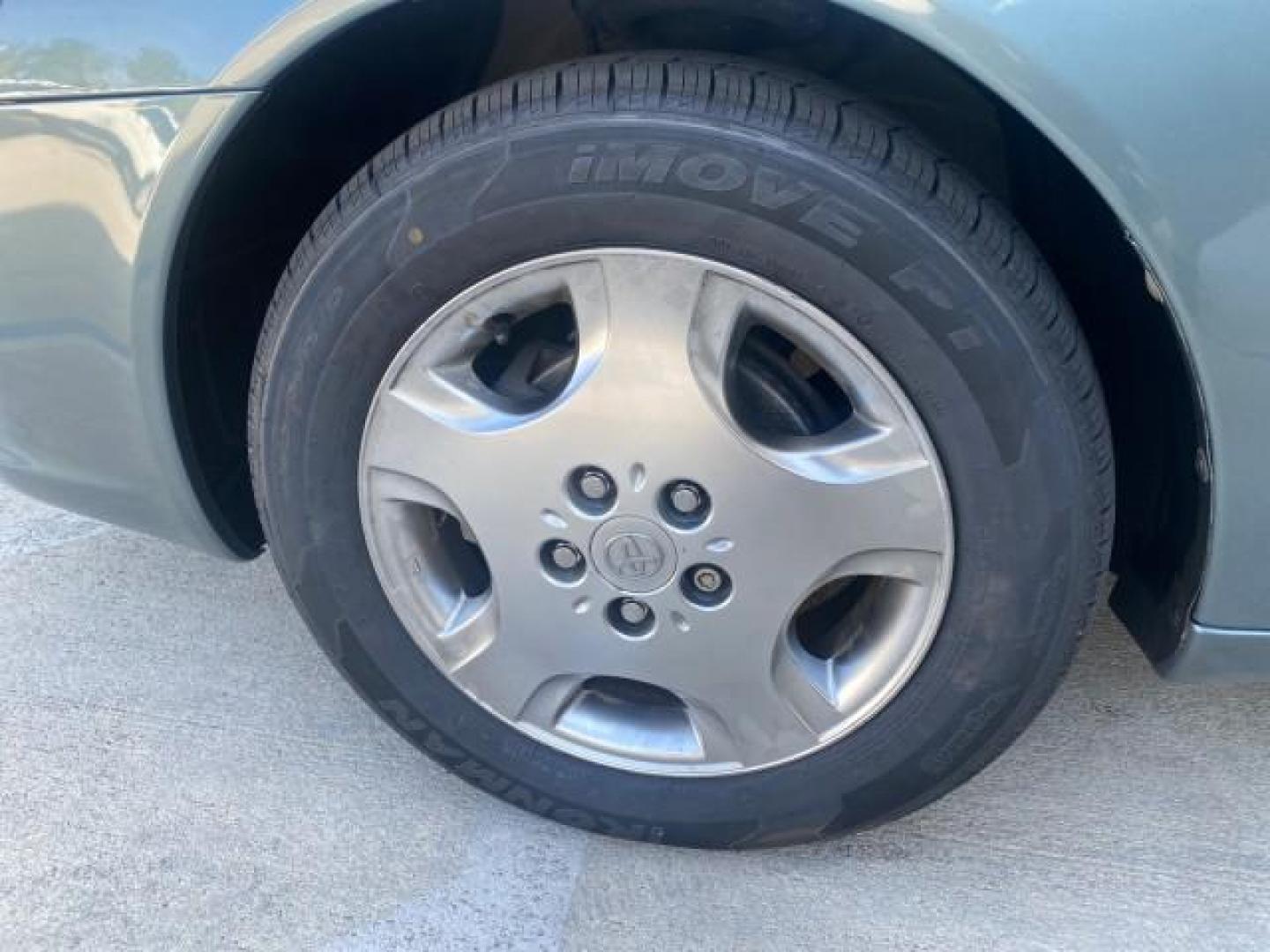 2004 Phantom Gray Pearl /Stone Toyota Avalon XLS LEATHER LOW MILES 60,653 4 BRAND NEW TIRES (4T1BF28B74U) with an 3.0L DOHC MPFI 24-Valve V6 Engine engine, Automatic transmission, located at 4701 North Dixie Hwy, Pompano Beach, FL, 33064, (954) 422-2889, 26.240938, -80.123474 - OUR WEBPAGE FLORIDACARS1.COM HAS OVER 100 PHOTOS AND FREE CARFAX LINK 2004 TOYOTA AVALON XLS NO RECALLS VIN: 4T1BF28B74U353130 4 T 1 B F 2 8 B 7 4 U 3 5 3 1 3 0 SEDAN 4 DR 3.0L V6 F DOHC 24V 29 MPG GASOLINE FRONT WHEEL DRIVE SUNROOF Top Features Alloy Wheels Luxury Package Front Seat Heaters Memory - Photo#19