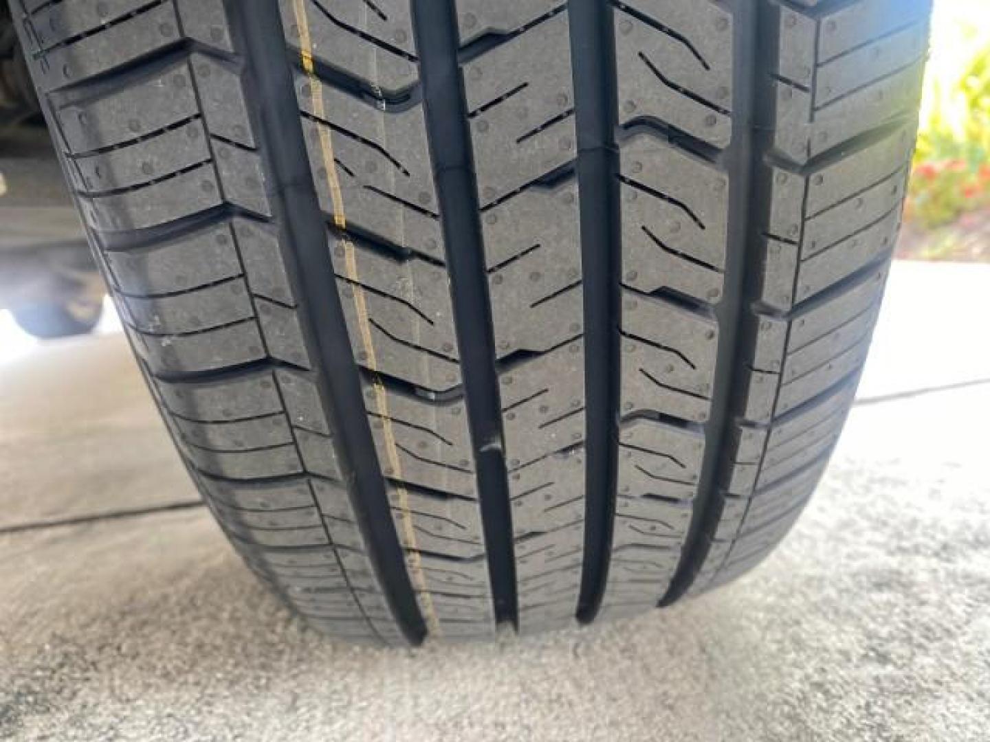 2004 Phantom Gray Pearl /Stone Toyota Avalon XLS LEATHER LOW MILES 60,653 4 BRAND NEW TIRES (4T1BF28B74U) with an 3.0L DOHC MPFI 24-Valve V6 Engine engine, Automatic transmission, located at 4701 North Dixie Hwy, Pompano Beach, FL, 33064, (954) 422-2889, 26.240938, -80.123474 - OUR WEBPAGE FLORIDACARS1.COM HAS OVER 100 PHOTOS AND FREE CARFAX LINK 2004 TOYOTA AVALON XLS NO RECALLS VIN: 4T1BF28B74U353130 4 T 1 B F 2 8 B 7 4 U 3 5 3 1 3 0 SEDAN 4 DR 3.0L V6 F DOHC 24V 29 MPG GASOLINE FRONT WHEEL DRIVE SUNROOF Top Features Alloy Wheels Luxury Package Front Seat Heaters Memory - Photo#83