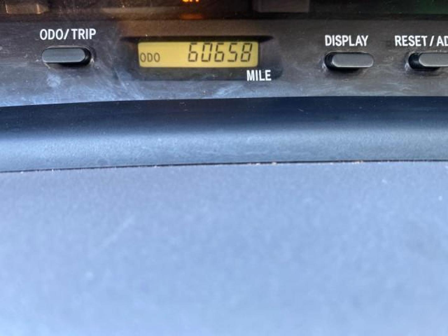 2004 Phantom Gray Pearl /Stone Toyota Avalon XLS LEATHER LOW MILES 60,653 4 BRAND NEW TIRES (4T1BF28B74U) with an 3.0L DOHC MPFI 24-Valve V6 Engine engine, Automatic transmission, located at 4701 North Dixie Hwy, Pompano Beach, FL, 33064, (954) 422-2889, 26.240938, -80.123474 - OUR WEBPAGE FLORIDACARS1.COM HAS OVER 100 PHOTOS AND FREE CARFAX LINK 2004 TOYOTA AVALON XLS NO RECALLS VIN: 4T1BF28B74U353130 4 T 1 B F 2 8 B 7 4 U 3 5 3 1 3 0 SEDAN 4 DR 3.0L V6 F DOHC 24V 29 MPG GASOLINE FRONT WHEEL DRIVE SUNROOF Top Features Alloy Wheels Luxury Package Front Seat Heaters Memory - Photo#18