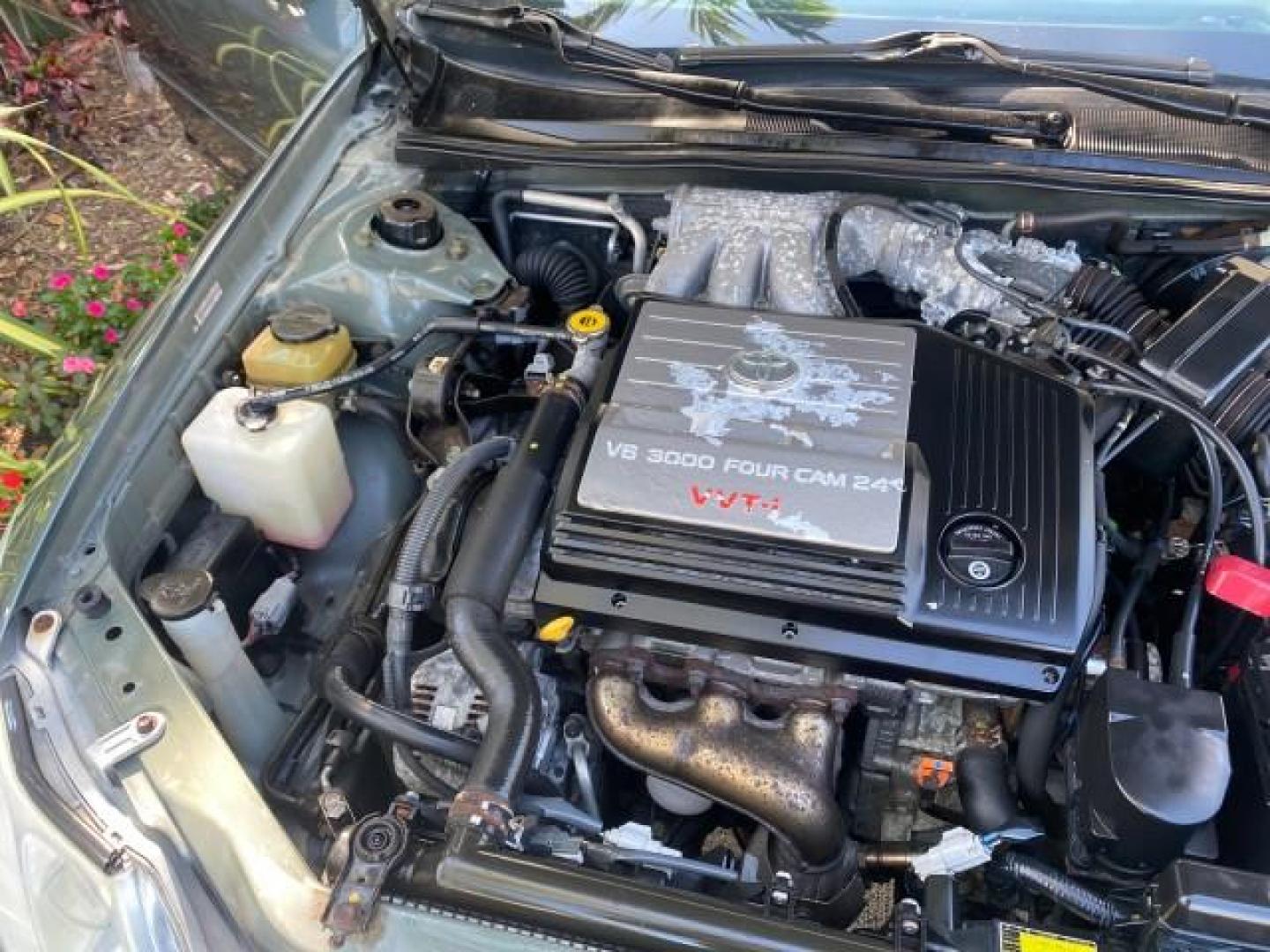 2004 Phantom Gray Pearl /Stone Toyota Avalon XLS LEATHER LOW MILES 60,653 4 BRAND NEW TIRES (4T1BF28B74U) with an 3.0L DOHC MPFI 24-Valve V6 Engine engine, Automatic transmission, located at 4701 North Dixie Hwy, Pompano Beach, FL, 33064, (954) 422-2889, 26.240938, -80.123474 - OUR WEBPAGE FLORIDACARS1.COM HAS OVER 100 PHOTOS AND FREE CARFAX LINK 2004 TOYOTA AVALON XLS NO RECALLS VIN: 4T1BF28B74U353130 4 T 1 B F 2 8 B 7 4 U 3 5 3 1 3 0 SEDAN 4 DR 3.0L V6 F DOHC 24V 29 MPG GASOLINE FRONT WHEEL DRIVE SUNROOF Top Features Alloy Wheels Luxury Package Front Seat Heaters Memory - Photo#24
