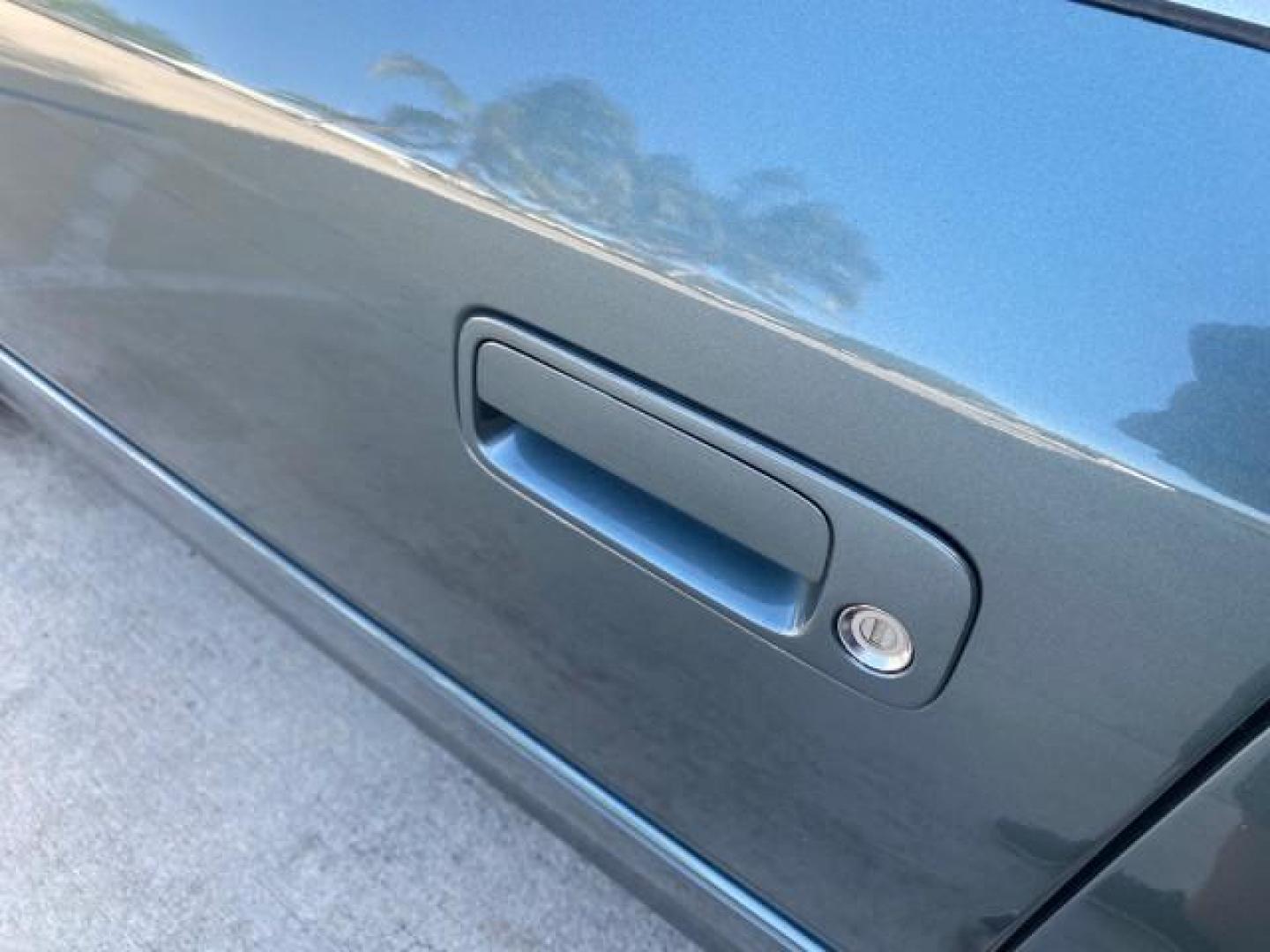 2004 Phantom Gray Pearl /Stone Toyota Avalon XLS LEATHER LOW MILES 60,653 4 BRAND NEW TIRES (4T1BF28B74U) with an 3.0L DOHC MPFI 24-Valve V6 Engine engine, Automatic transmission, located at 4701 North Dixie Hwy, Pompano Beach, FL, 33064, (954) 422-2889, 26.240938, -80.123474 - OUR WEBPAGE FLORIDACARS1.COM HAS OVER 100 PHOTOS AND FREE CARFAX LINK 2004 TOYOTA AVALON XLS NO RECALLS VIN: 4T1BF28B74U353130 4 T 1 B F 2 8 B 7 4 U 3 5 3 1 3 0 SEDAN 4 DR 3.0L V6 F DOHC 24V 29 MPG GASOLINE FRONT WHEEL DRIVE SUNROOF Top Features Alloy Wheels Luxury Package Front Seat Heaters Memory - Photo#27