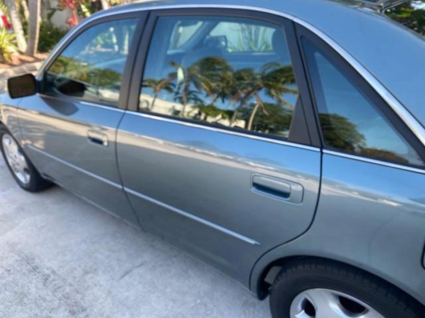 2004 Phantom Gray Pearl /Stone Toyota Avalon XLS LEATHER LOW MILES 60,653 4 BRAND NEW TIRES (4T1BF28B74U) with an 3.0L DOHC MPFI 24-Valve V6 Engine engine, Automatic transmission, located at 4701 North Dixie Hwy, Pompano Beach, FL, 33064, (954) 422-2889, 26.240938, -80.123474 - OUR WEBPAGE FLORIDACARS1.COM HAS OVER 100 PHOTOS AND FREE CARFAX LINK 2004 TOYOTA AVALON XLS NO RECALLS VIN: 4T1BF28B74U353130 4 T 1 B F 2 8 B 7 4 U 3 5 3 1 3 0 SEDAN 4 DR 3.0L V6 F DOHC 24V 29 MPG GASOLINE FRONT WHEEL DRIVE SUNROOF Top Features Alloy Wheels Luxury Package Front Seat Heaters Memory - Photo#58